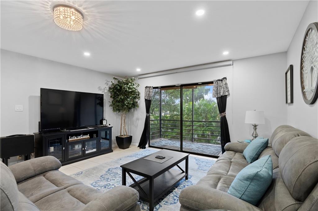 CYPRESS PARK CONDO - Residential