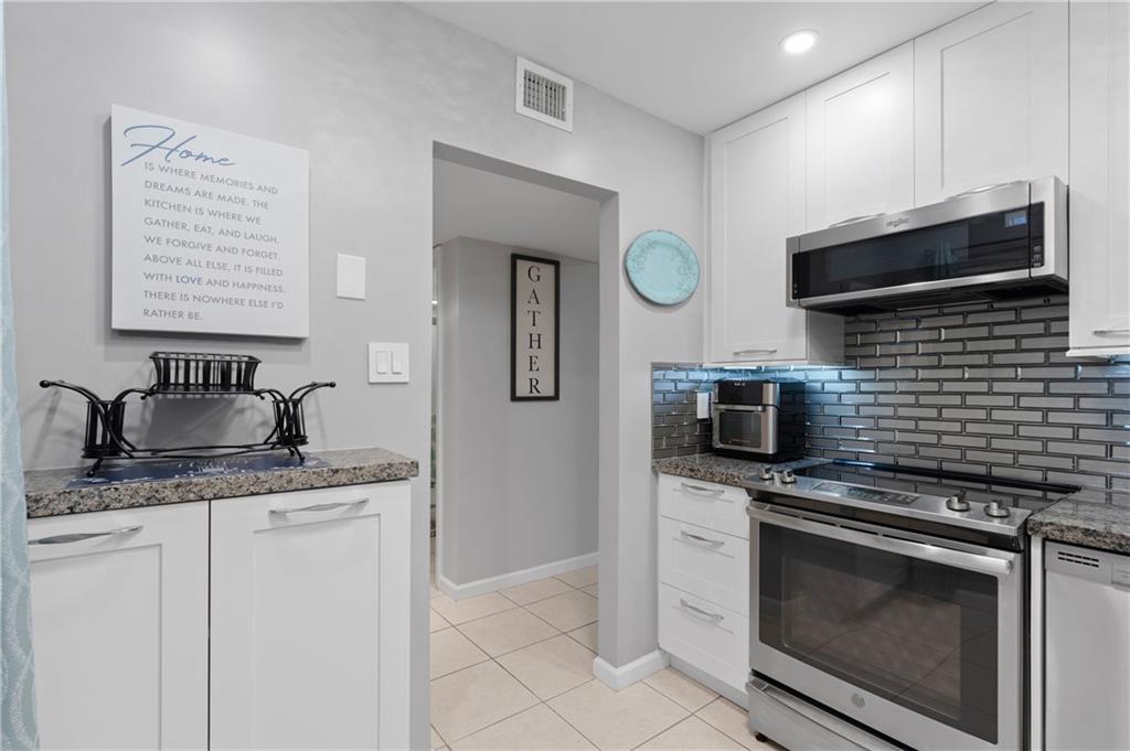 CYPRESS PARK CONDO - Residential