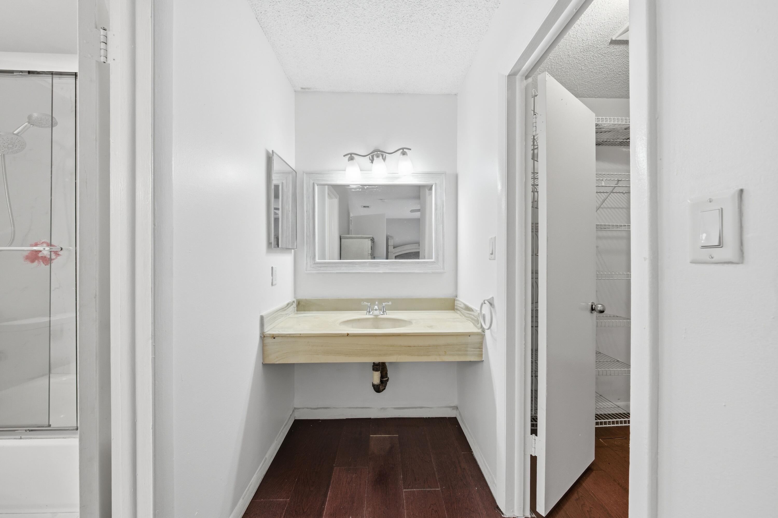 SHAKER VILLAGE PHASE 1 - Residential