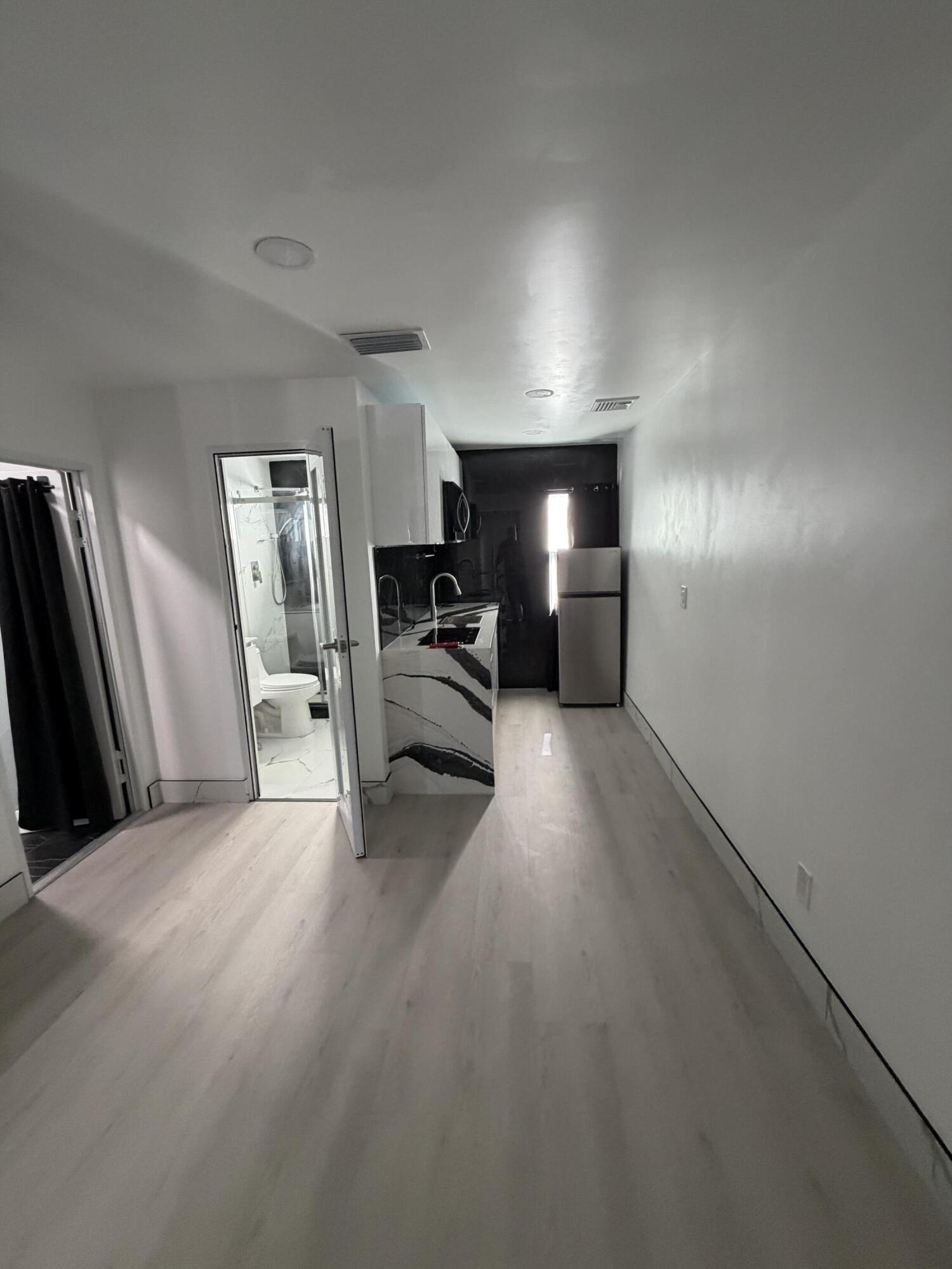 KARLAN TOWNHOUSES SUB - Residential