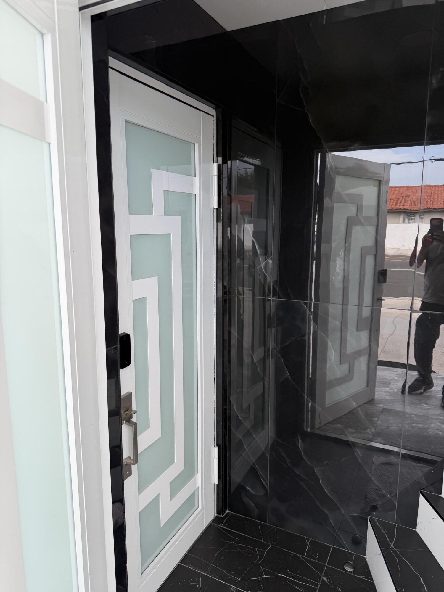 KARLAN TOWNHOUSES SUB - Residential