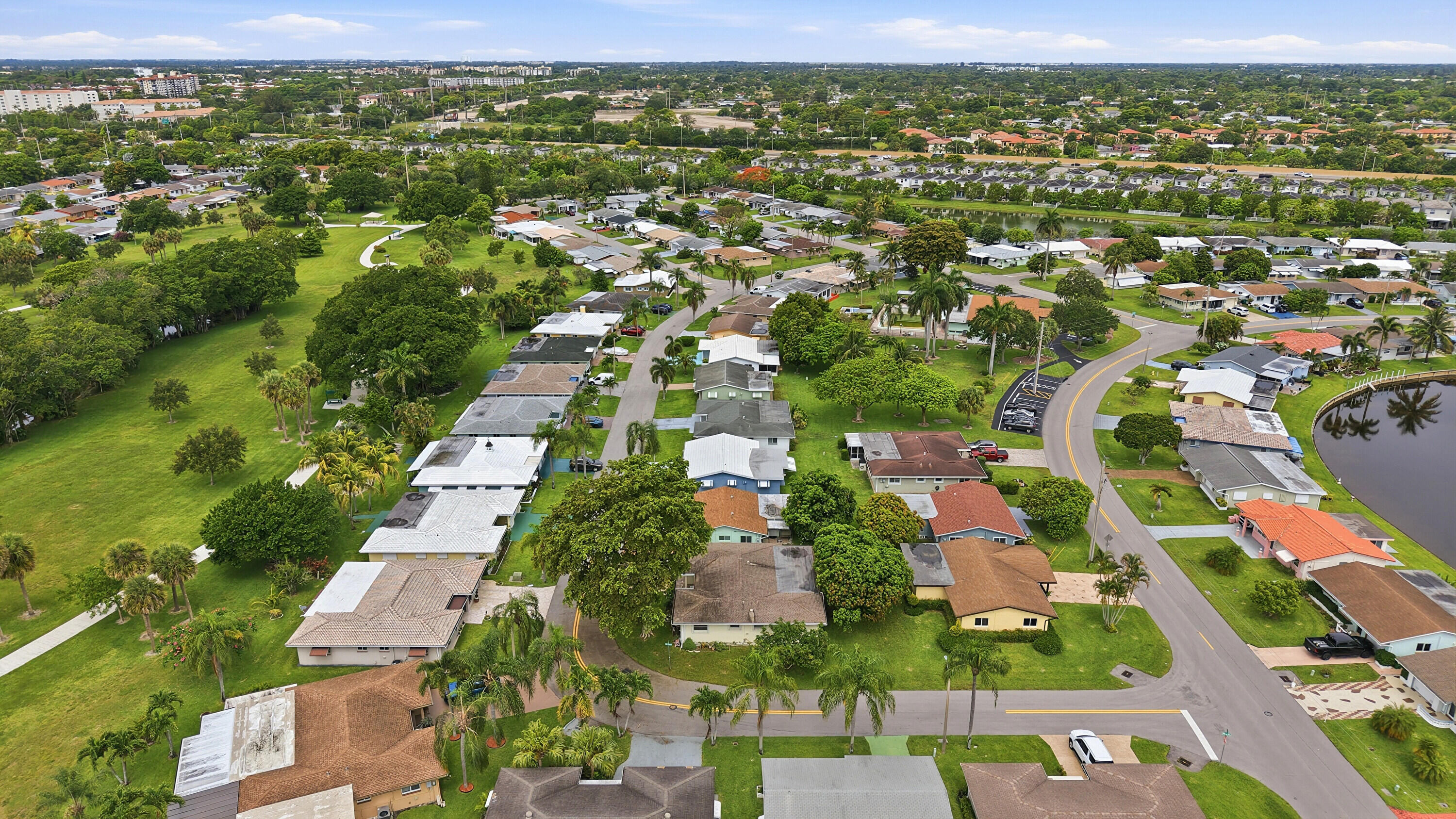 MAINLANDS OF TAMARAC LAKES SECTION 4 - Residential