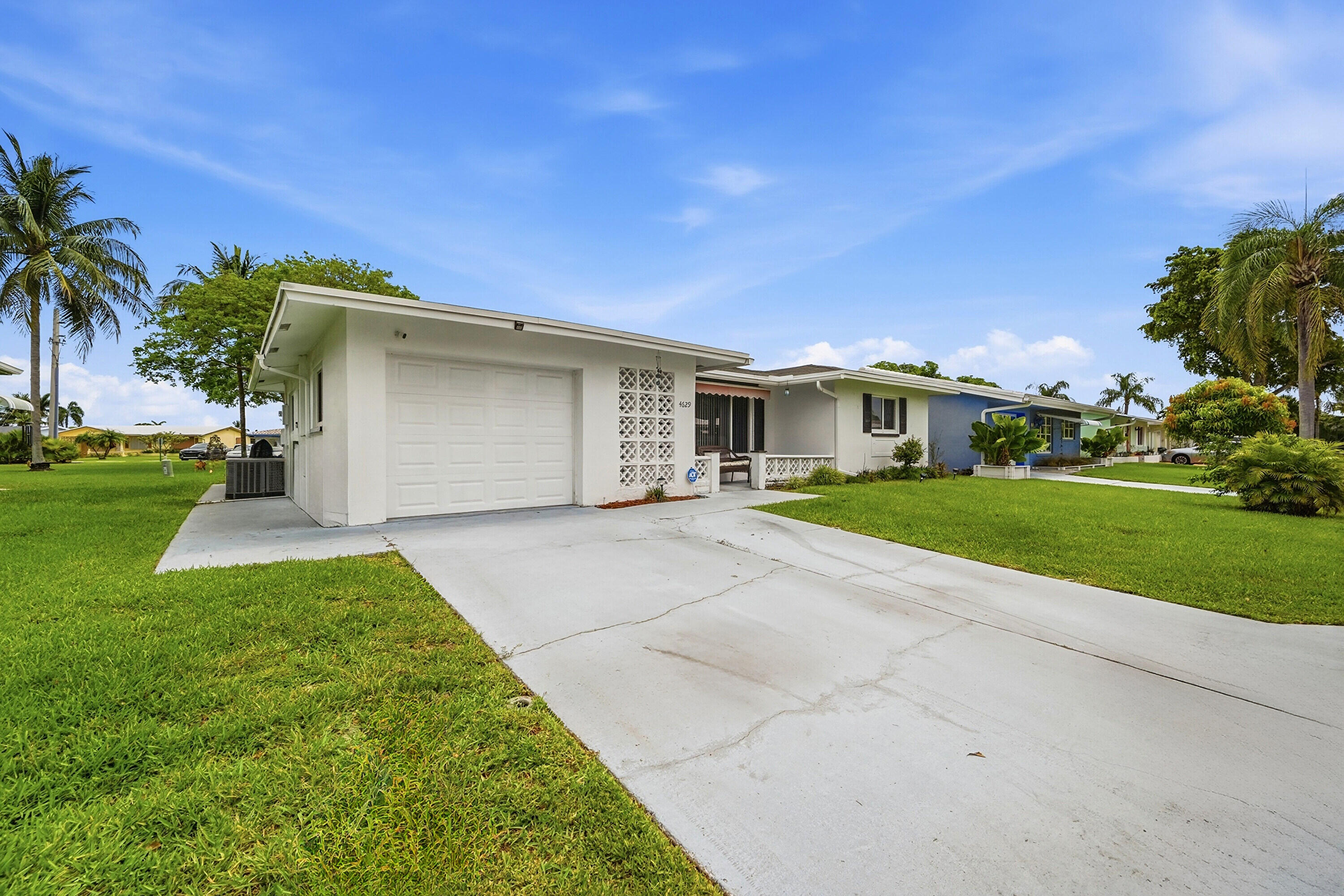 MAINLANDS OF TAMARAC LAKES SECTION 4 - Residential