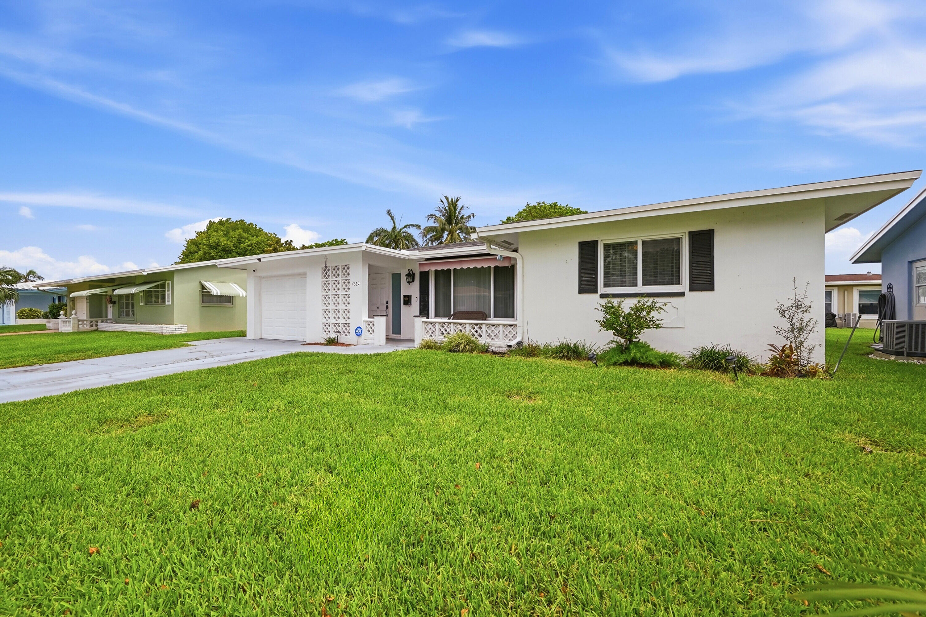 MAINLANDS OF TAMARAC LAKES SECTION 4 - Residential
