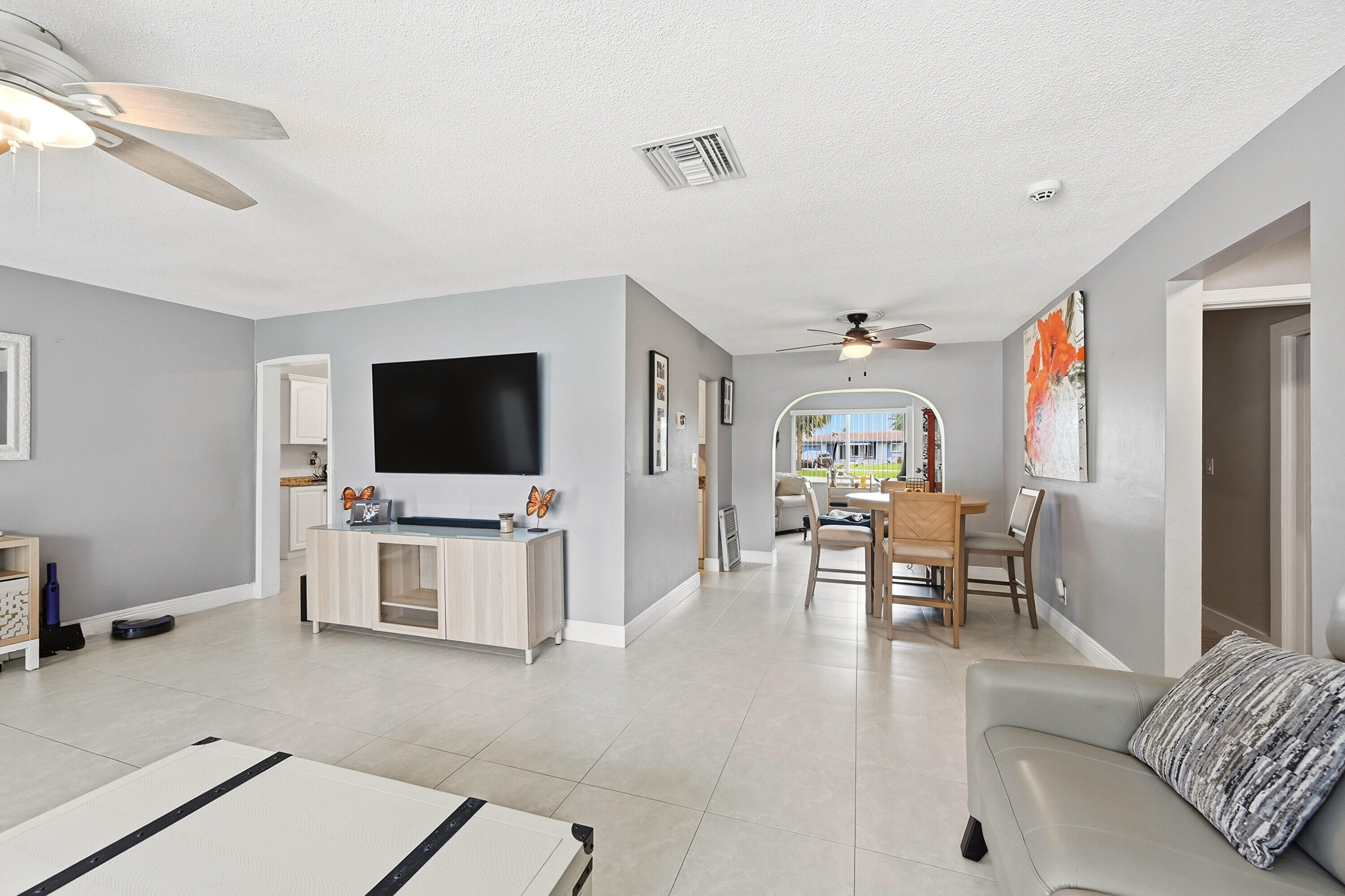 MAINLANDS OF TAMARAC LAKES SECTION 4 - Residential