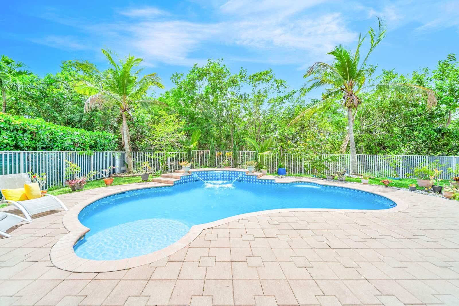 Grand Reserve - Residential