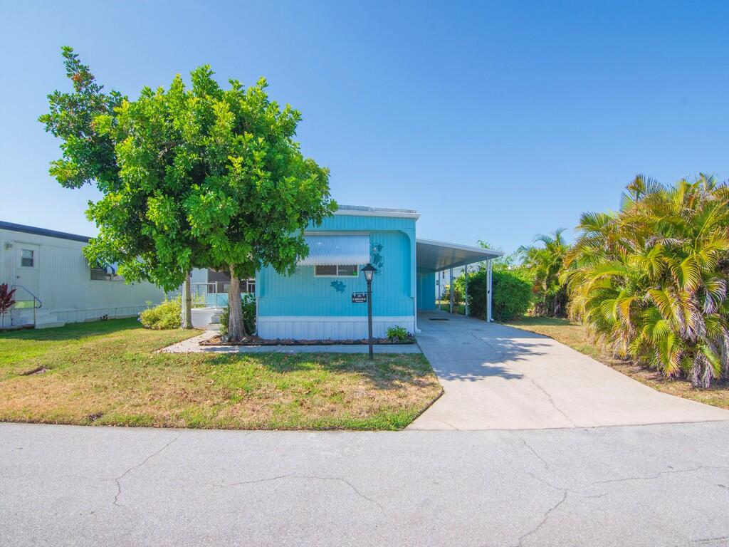 Pinelake Village - Residential