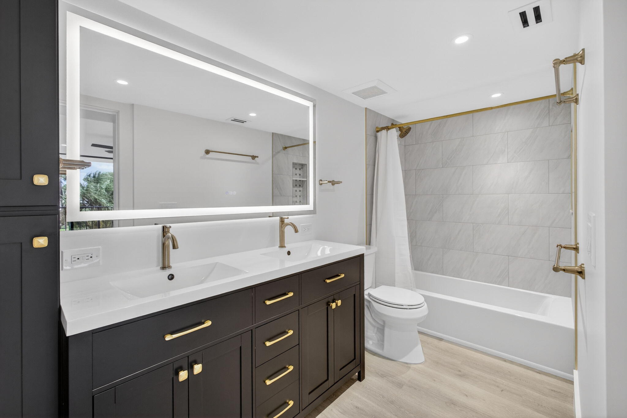 OLD PORT COVE CONDO TWO - Residential Lease
