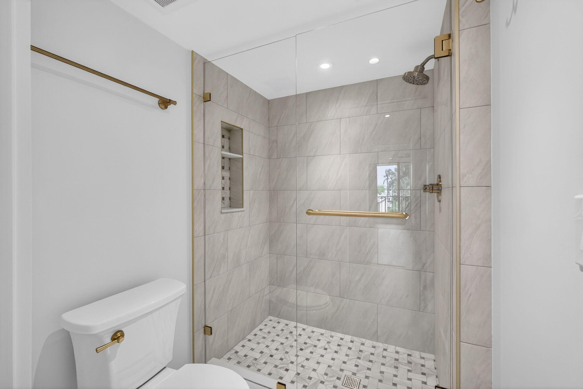 OLD PORT COVE CONDO TWO - Residential Lease