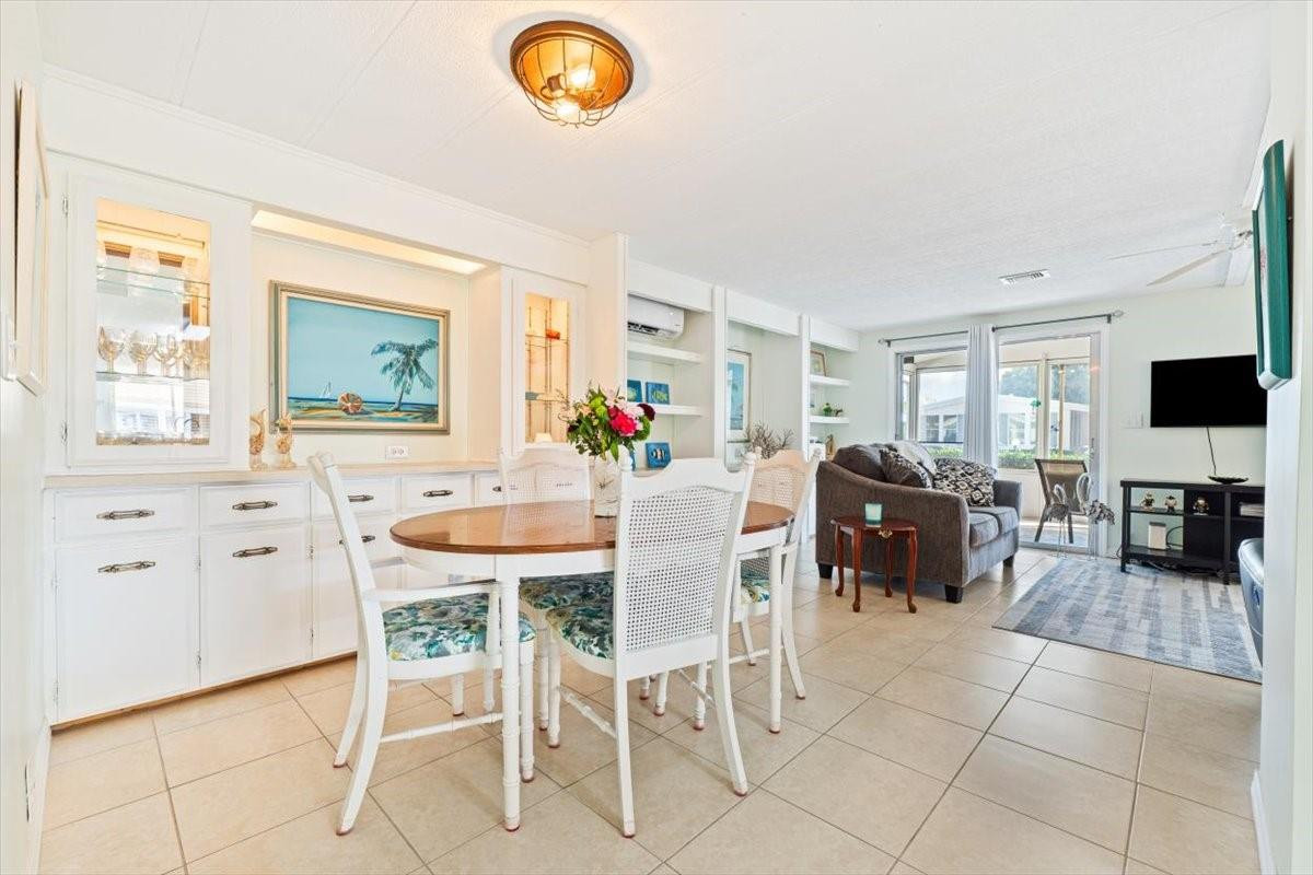 HIGHLAND MEADOWS ESTATES WEST - Residential