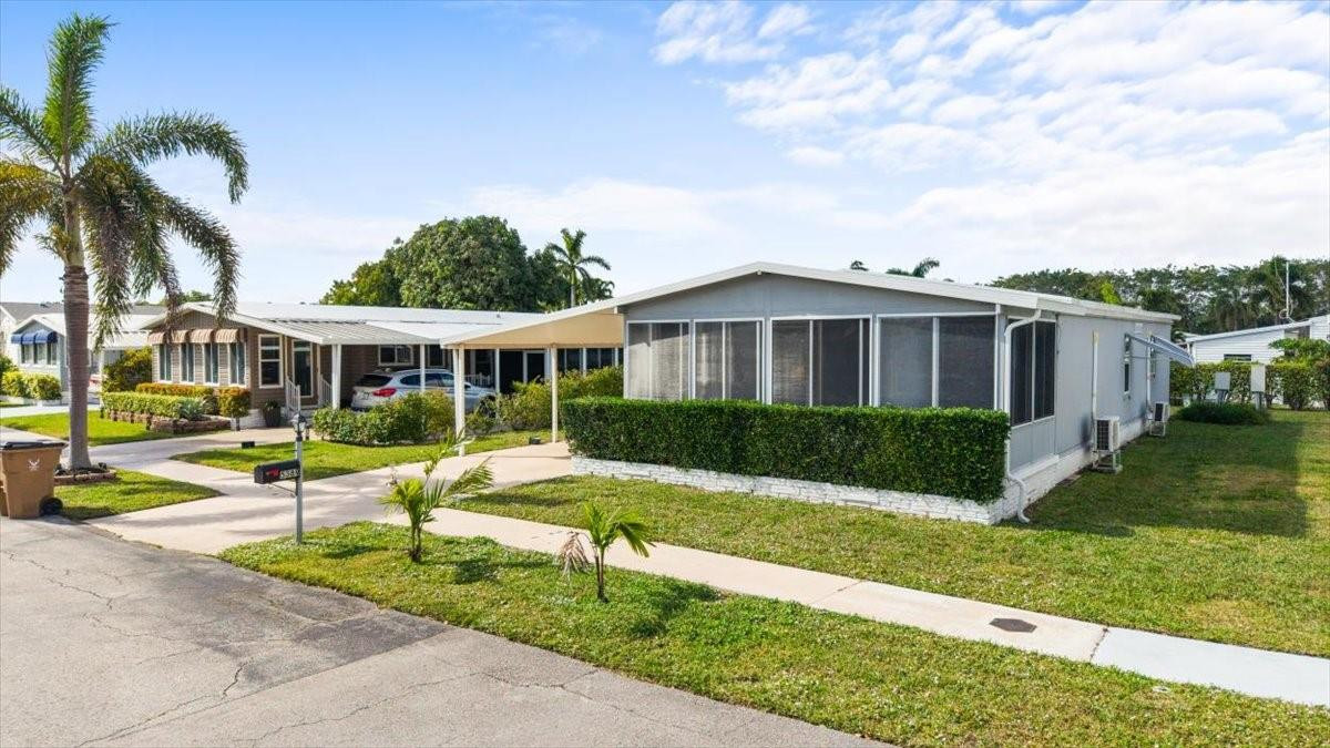 HIGHLAND MEADOWS ESTATES WEST - Residential