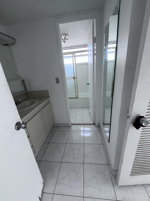 STRATFORD HOUSE CONDO - Residential