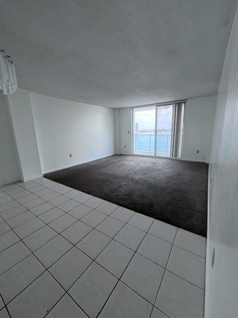 STRATFORD HOUSE CONDO - Residential