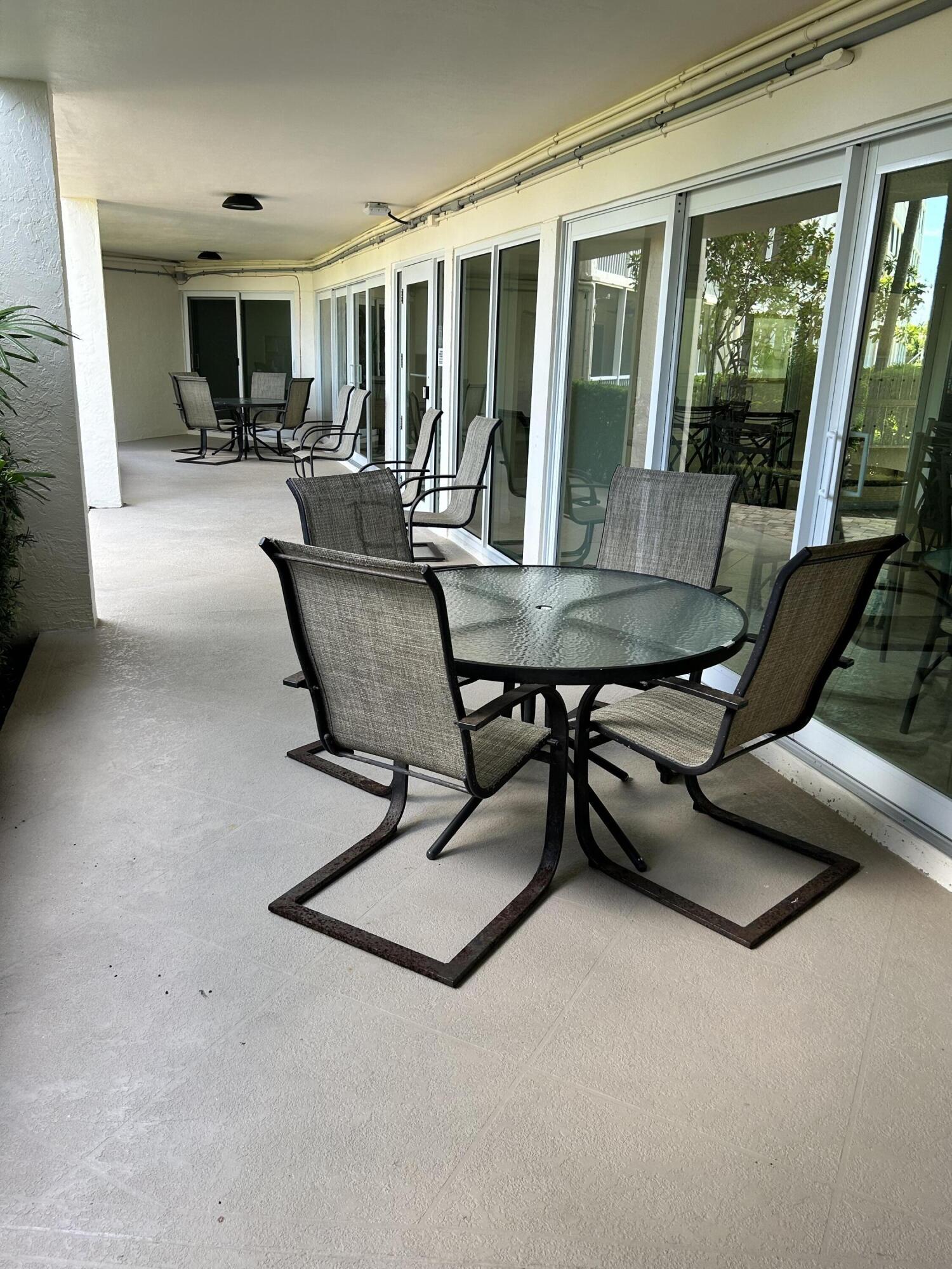 RIVER HOUSE TOWERS CONDO - Residential