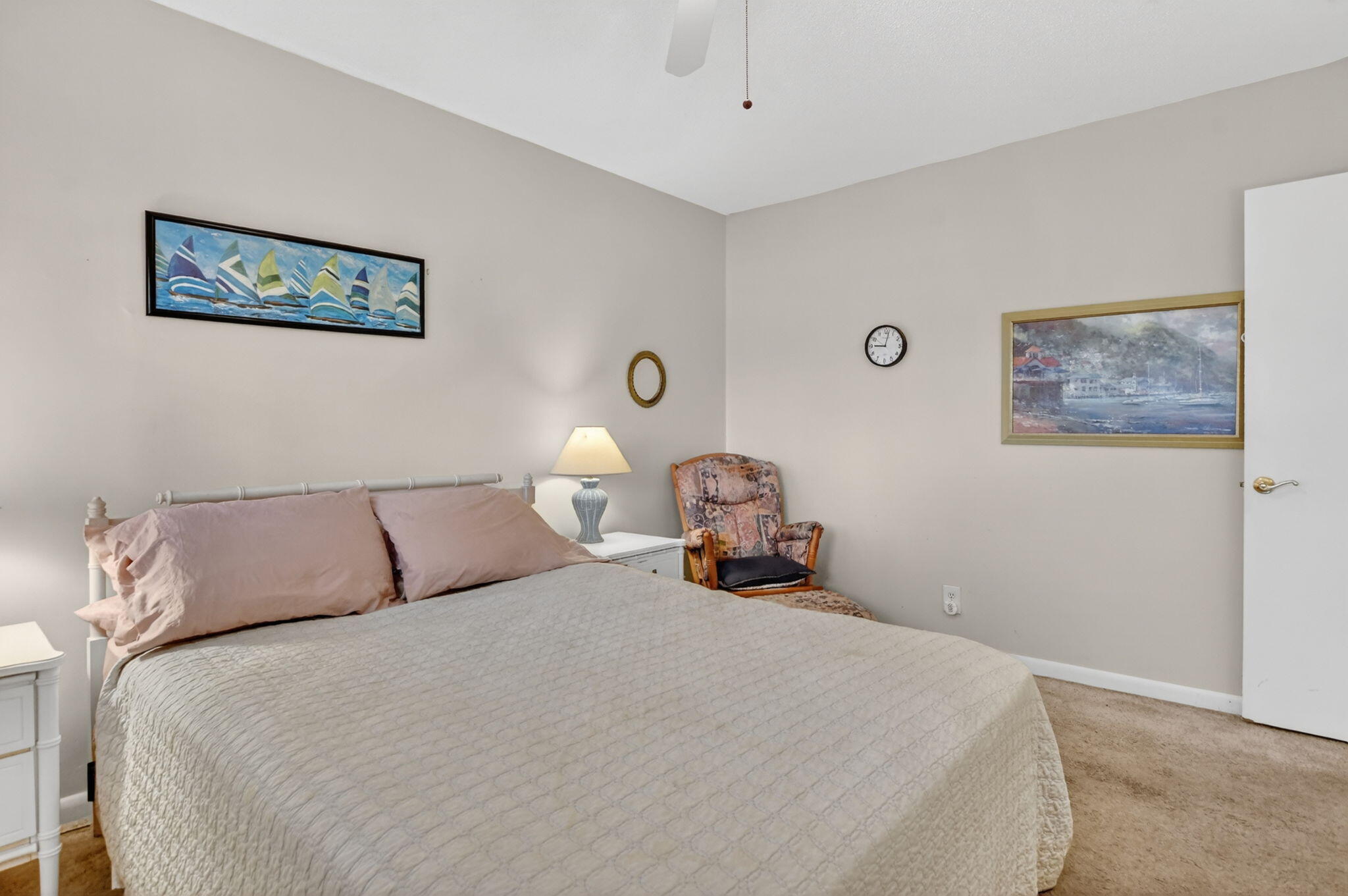 RIVER HOUSE TOWERS CONDO - Residential