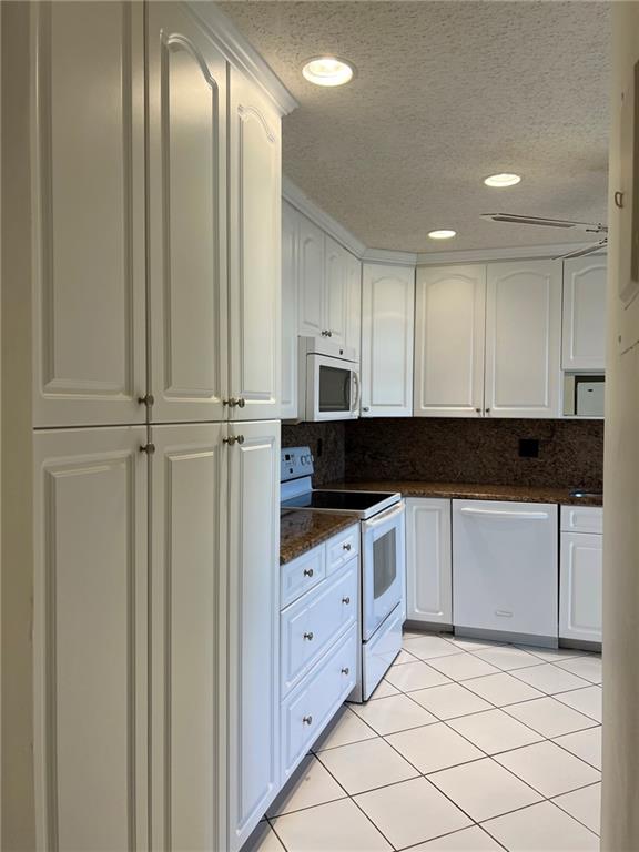Pines of Delray North - Residential