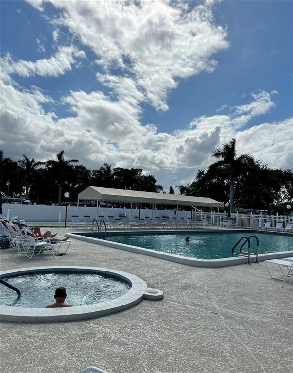 Pines of Delray North - Residential