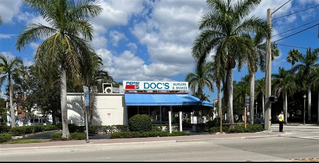 Pines of Delray North - Residential