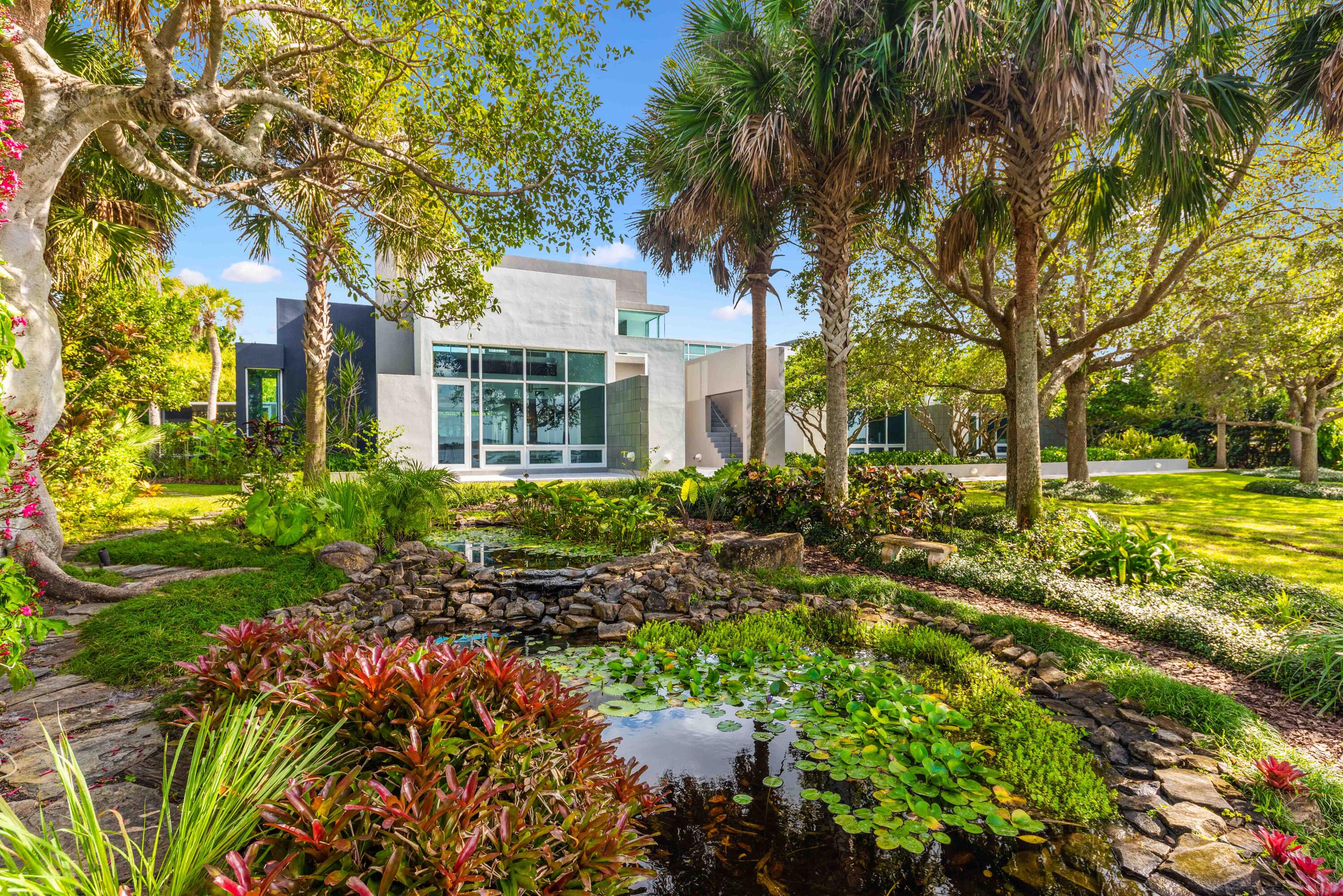 NORTH RIVER SHORES - Residential