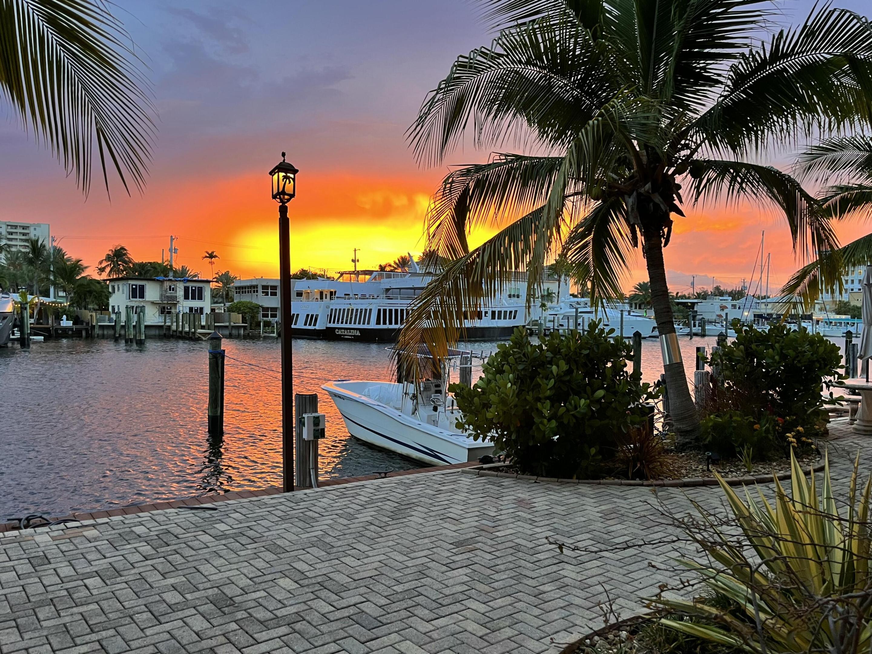 MIDDLE RIVER VILLAS CONDO - Residential Lease