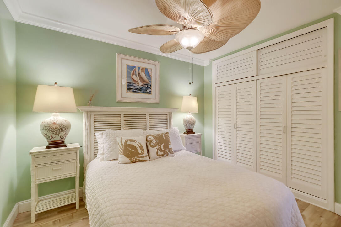MIDDLE RIVER VILLAS CONDO - Residential Lease