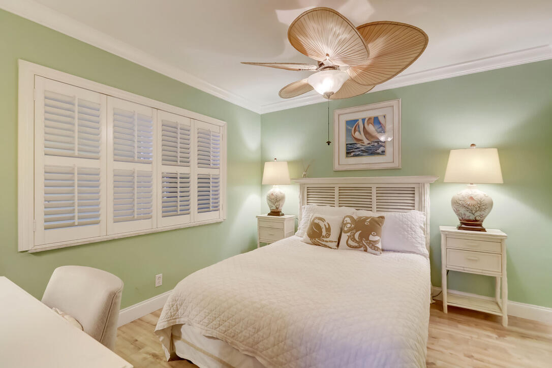 MIDDLE RIVER VILLAS CONDO - Residential Lease