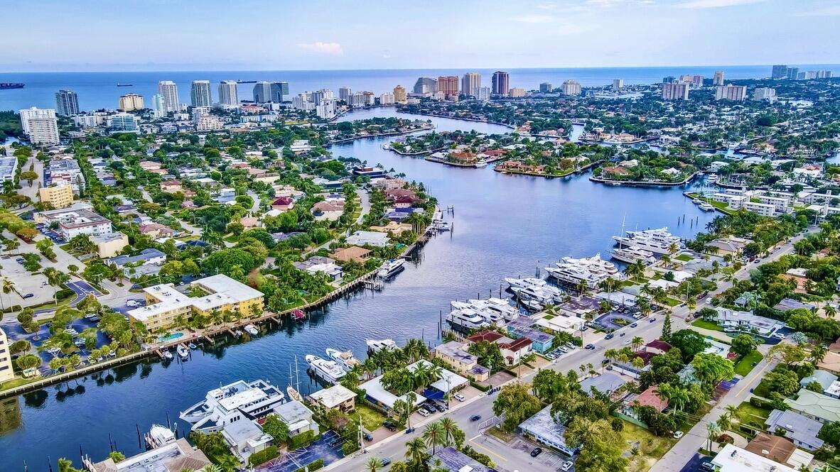 MIDDLE RIVER VILLAS CONDO - Residential Lease