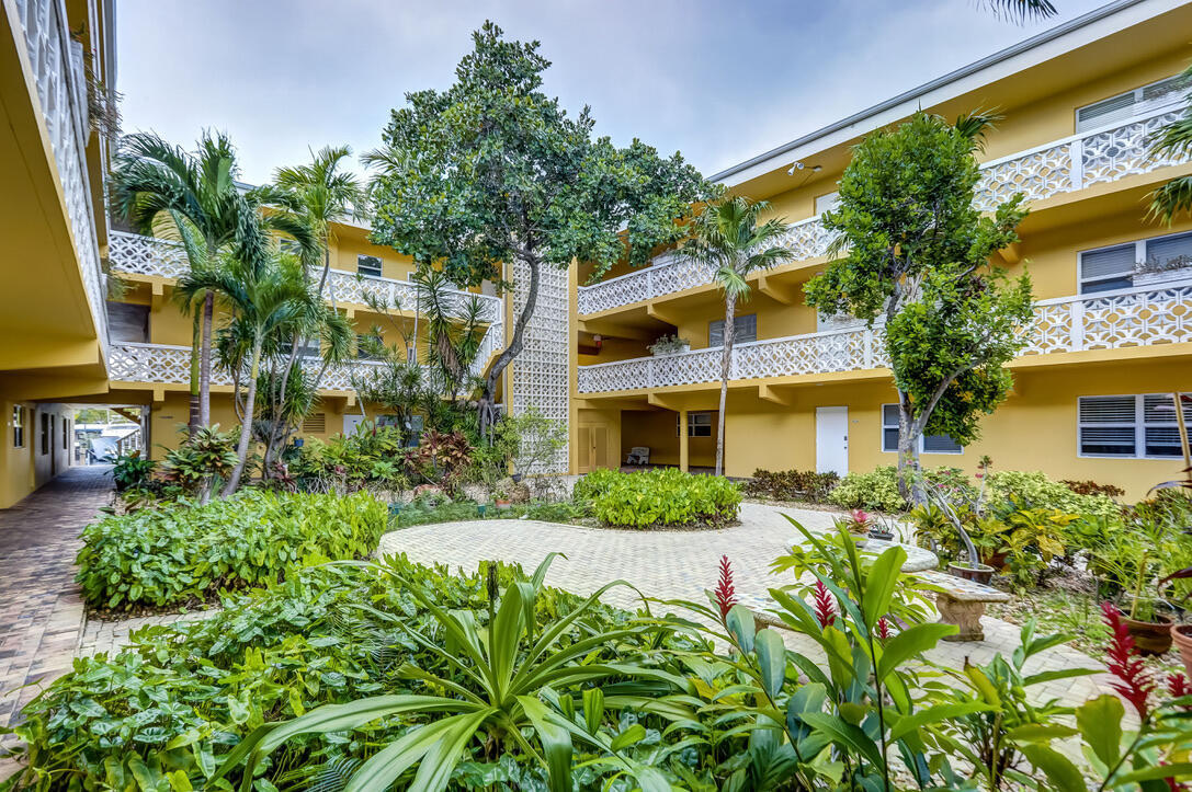 MIDDLE RIVER VILLAS CONDO - Residential Lease
