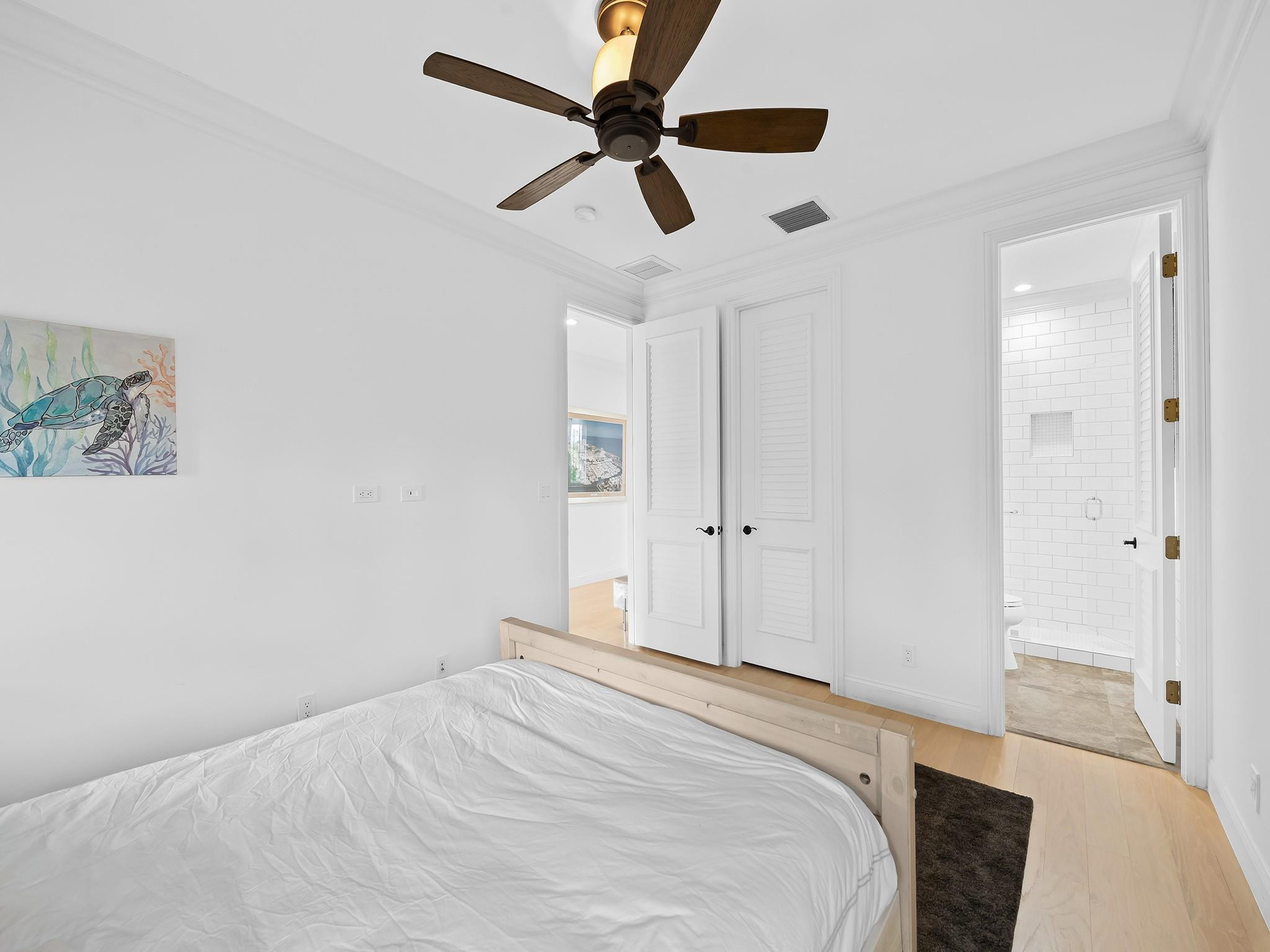 Las Olas Isles - Residential