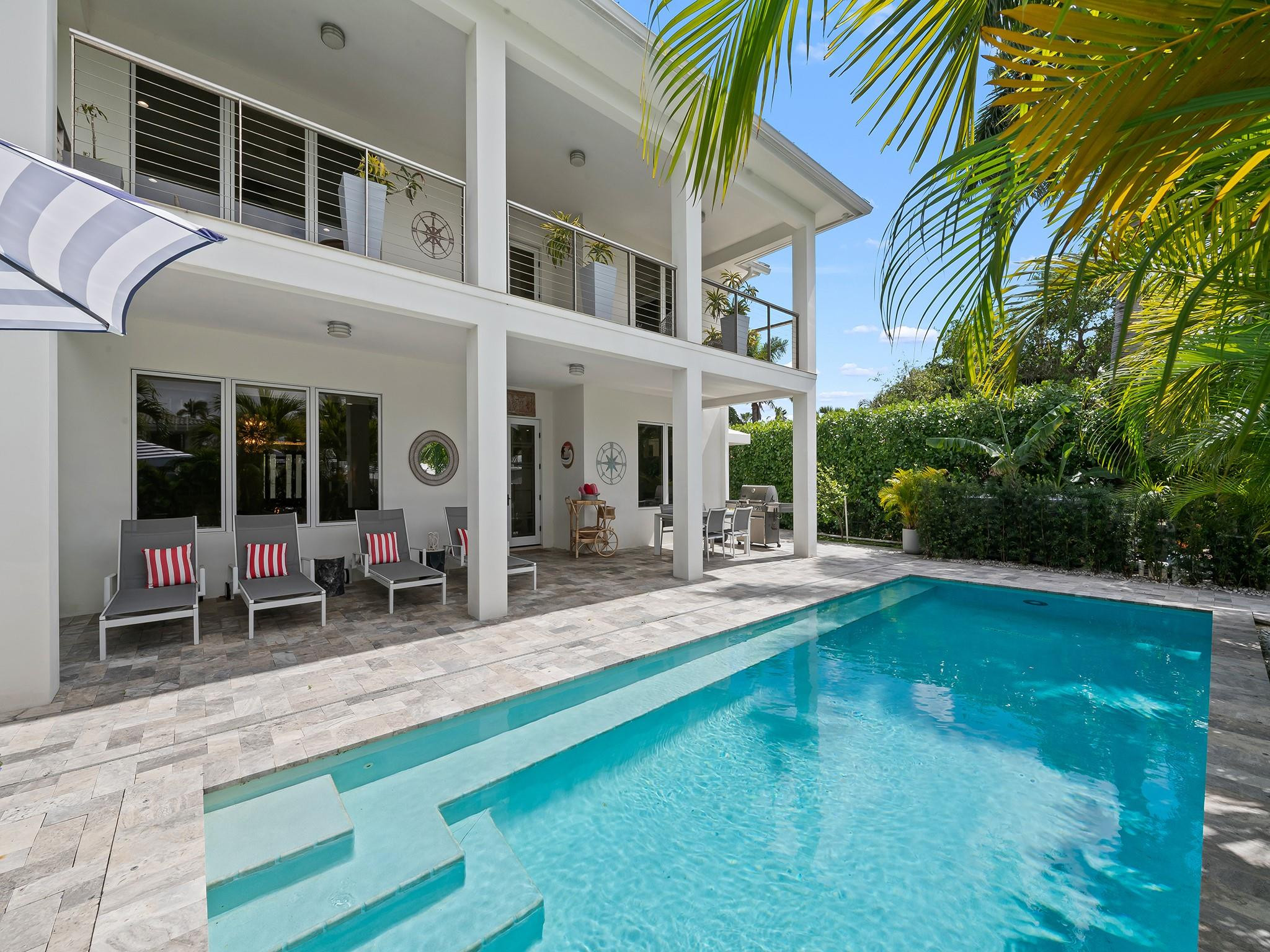 Las Olas Isles - Residential