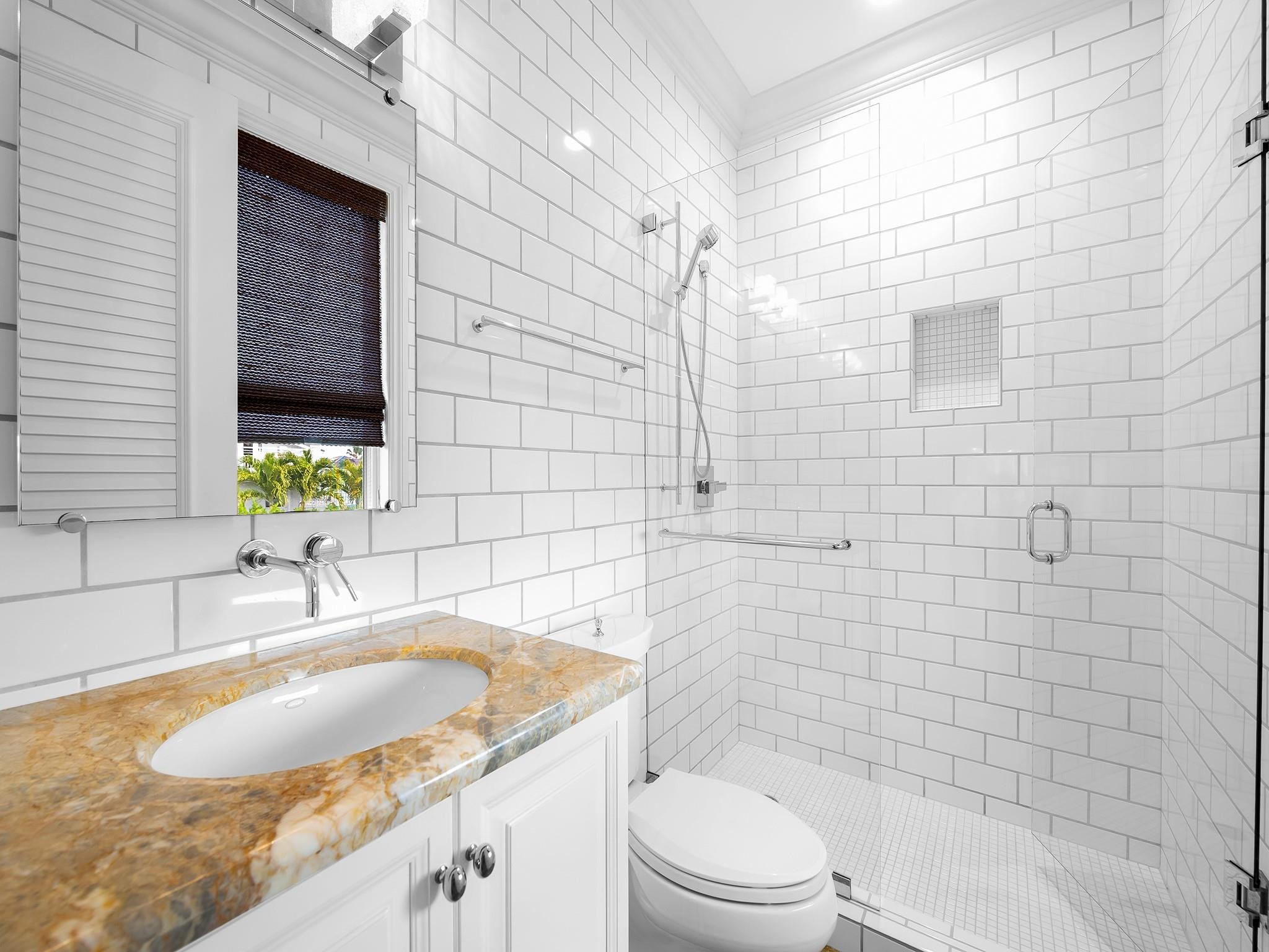 Las Olas Isles - Residential