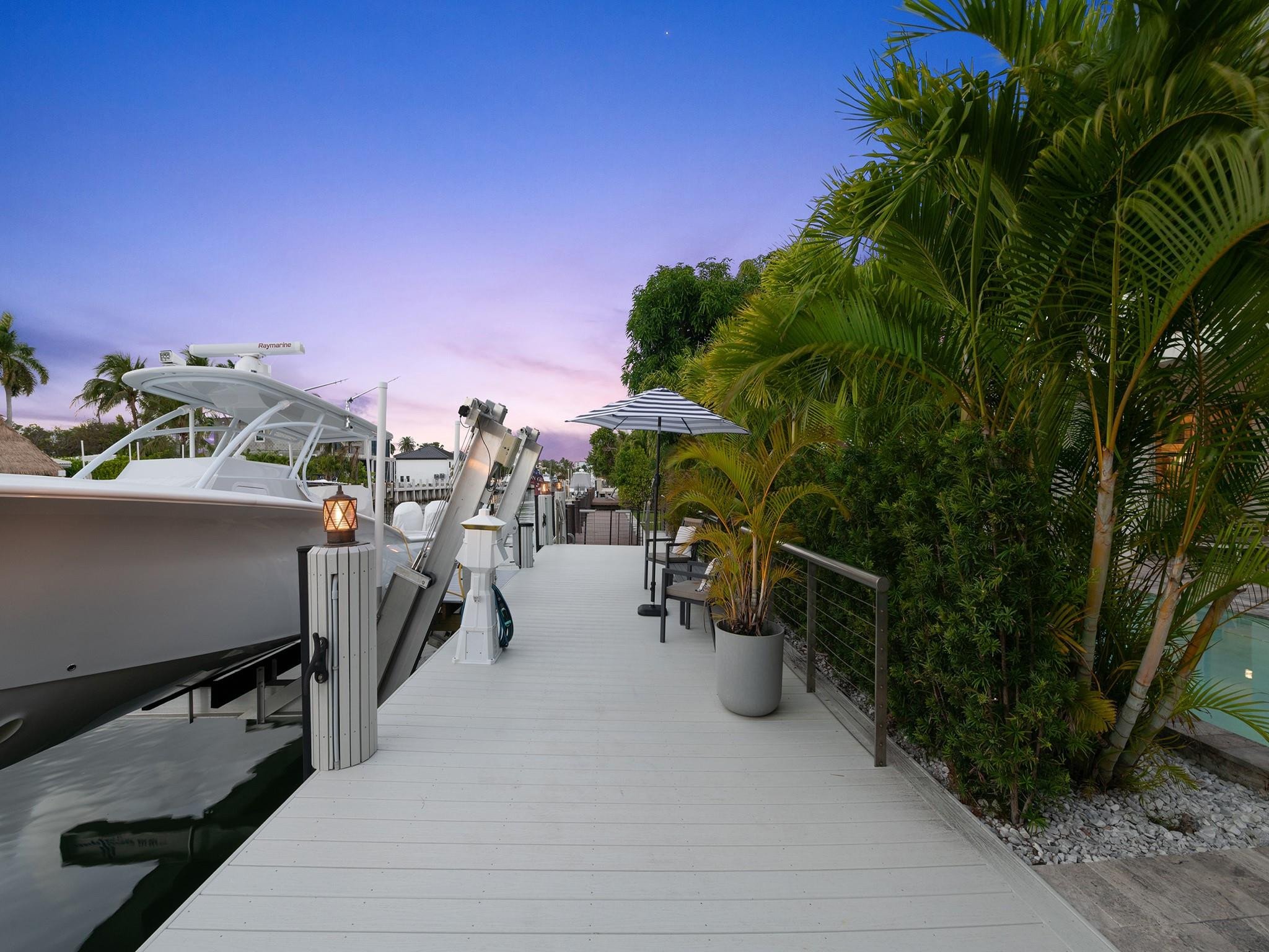 Las Olas Isles - Residential