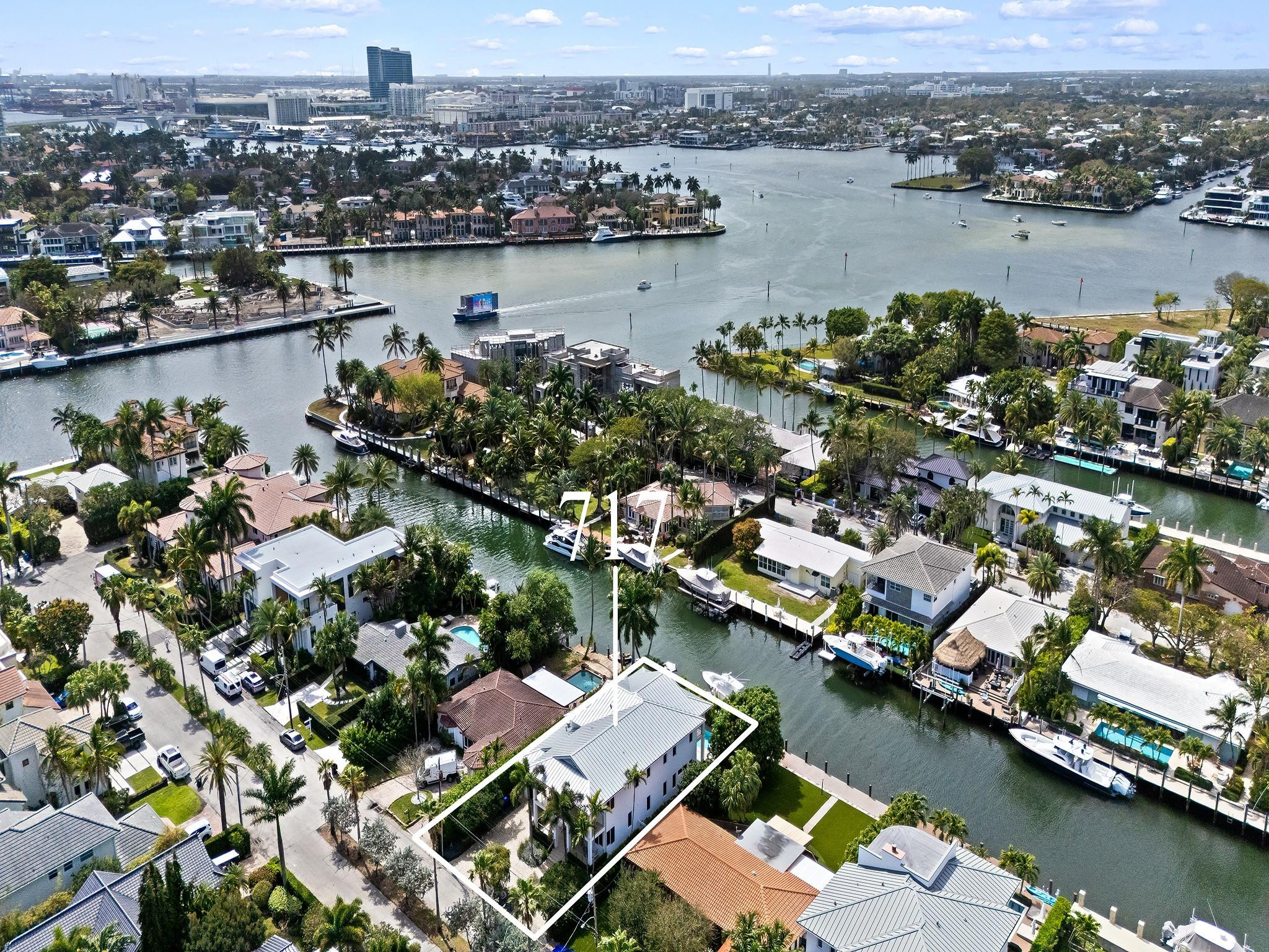 Las Olas Isles - Residential