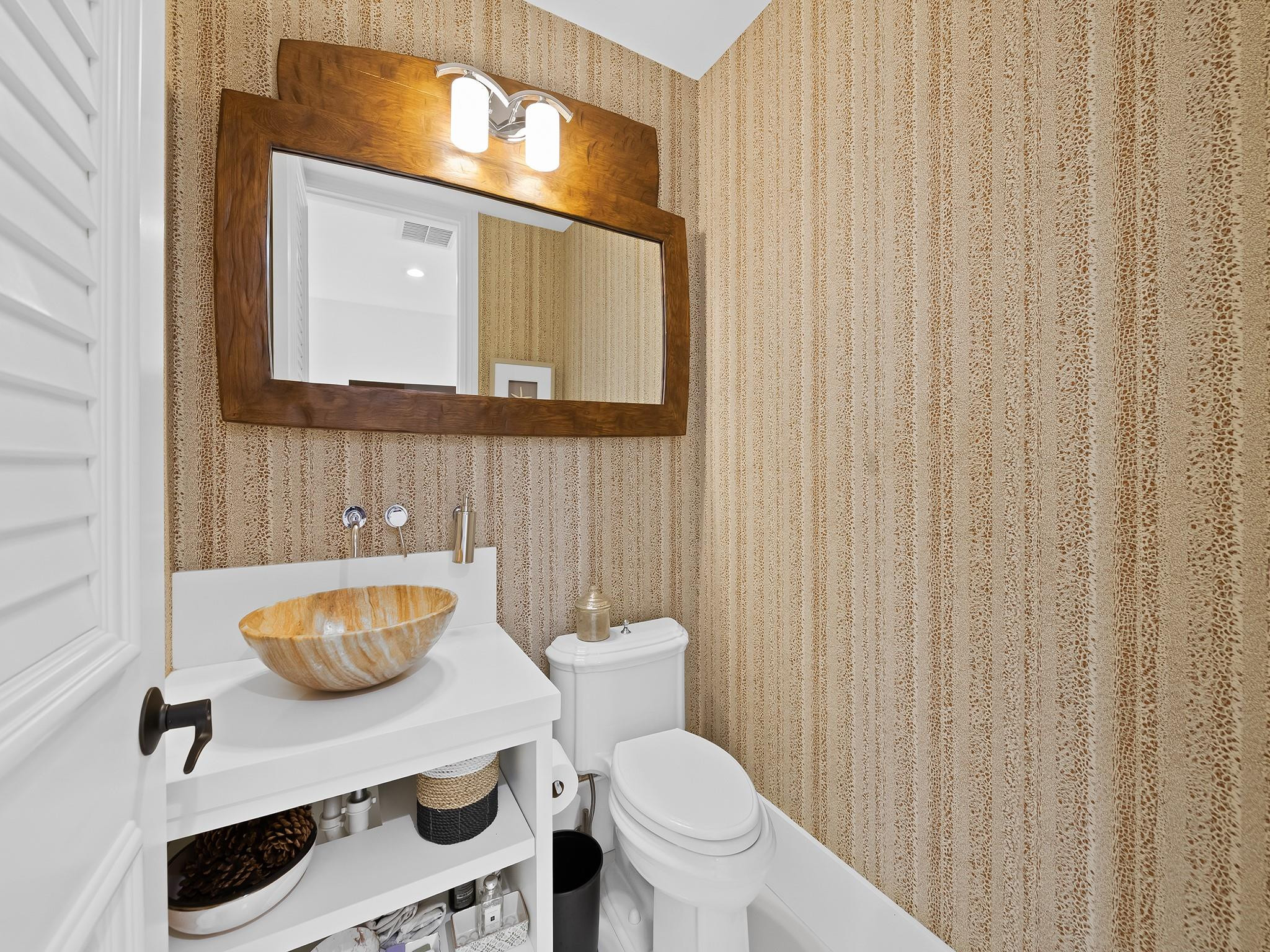 Las Olas Isles - Residential