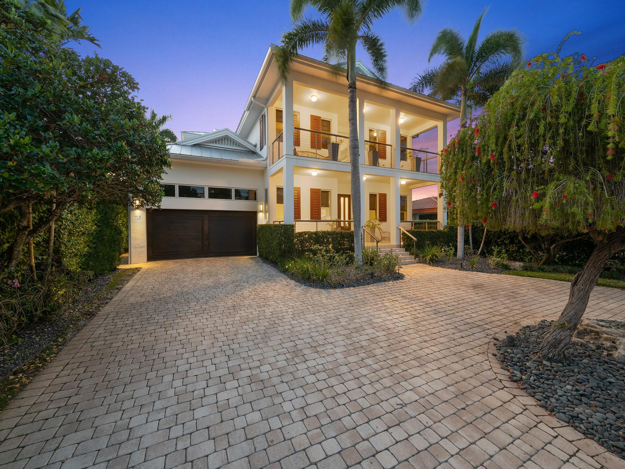 Las Olas Isles - Residential