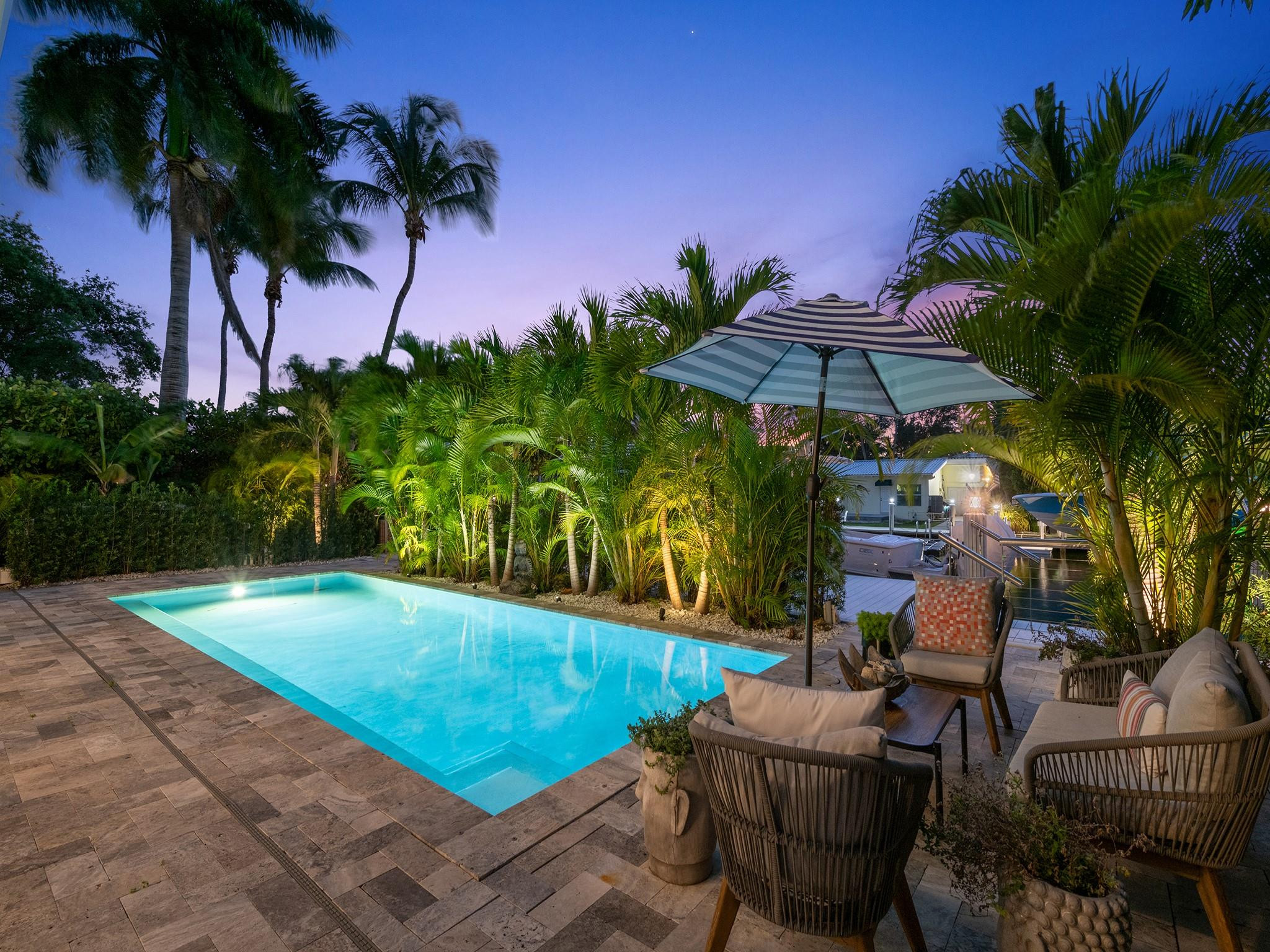 Las Olas Isles - Residential