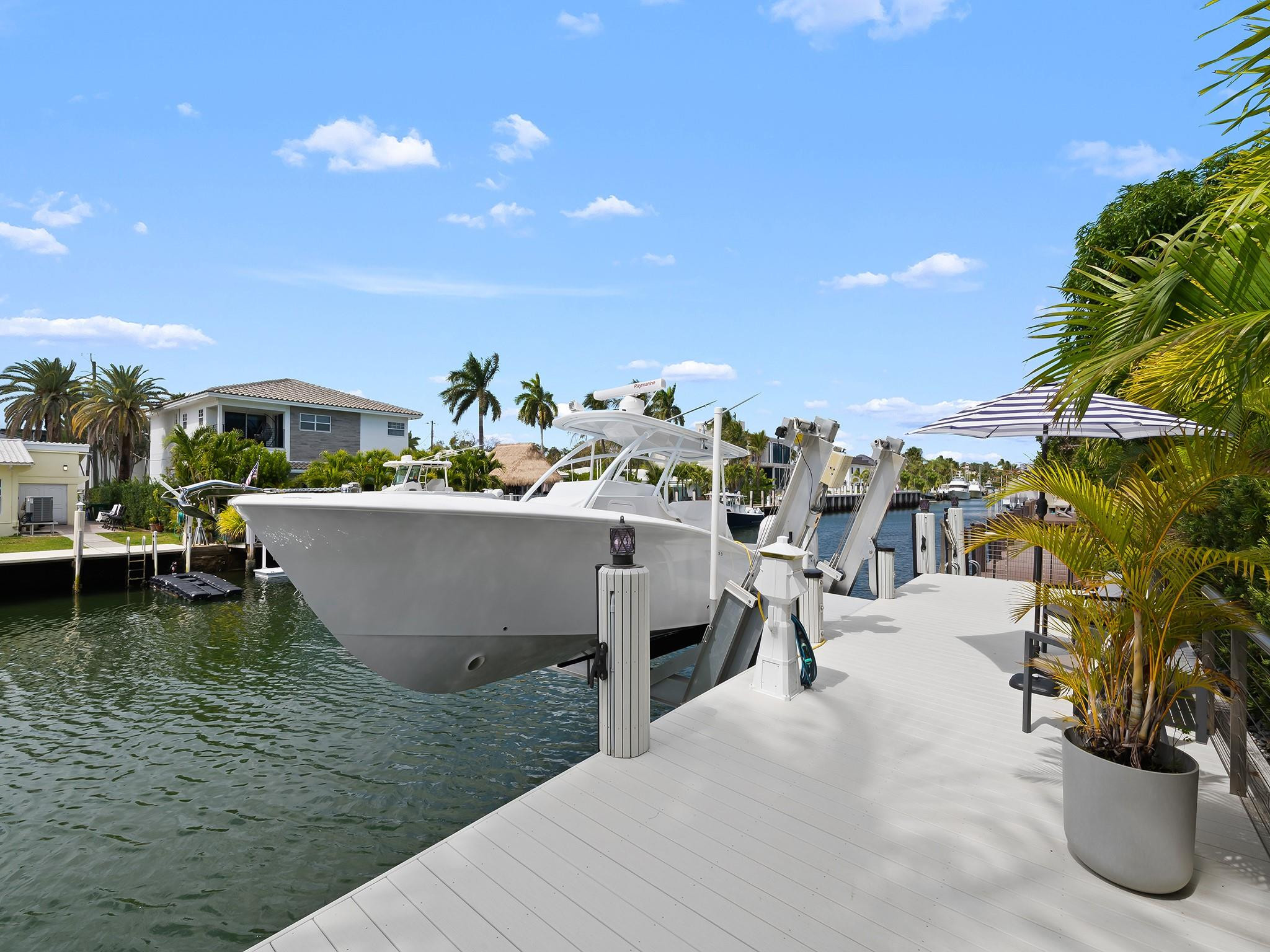 Las Olas Isles - Residential