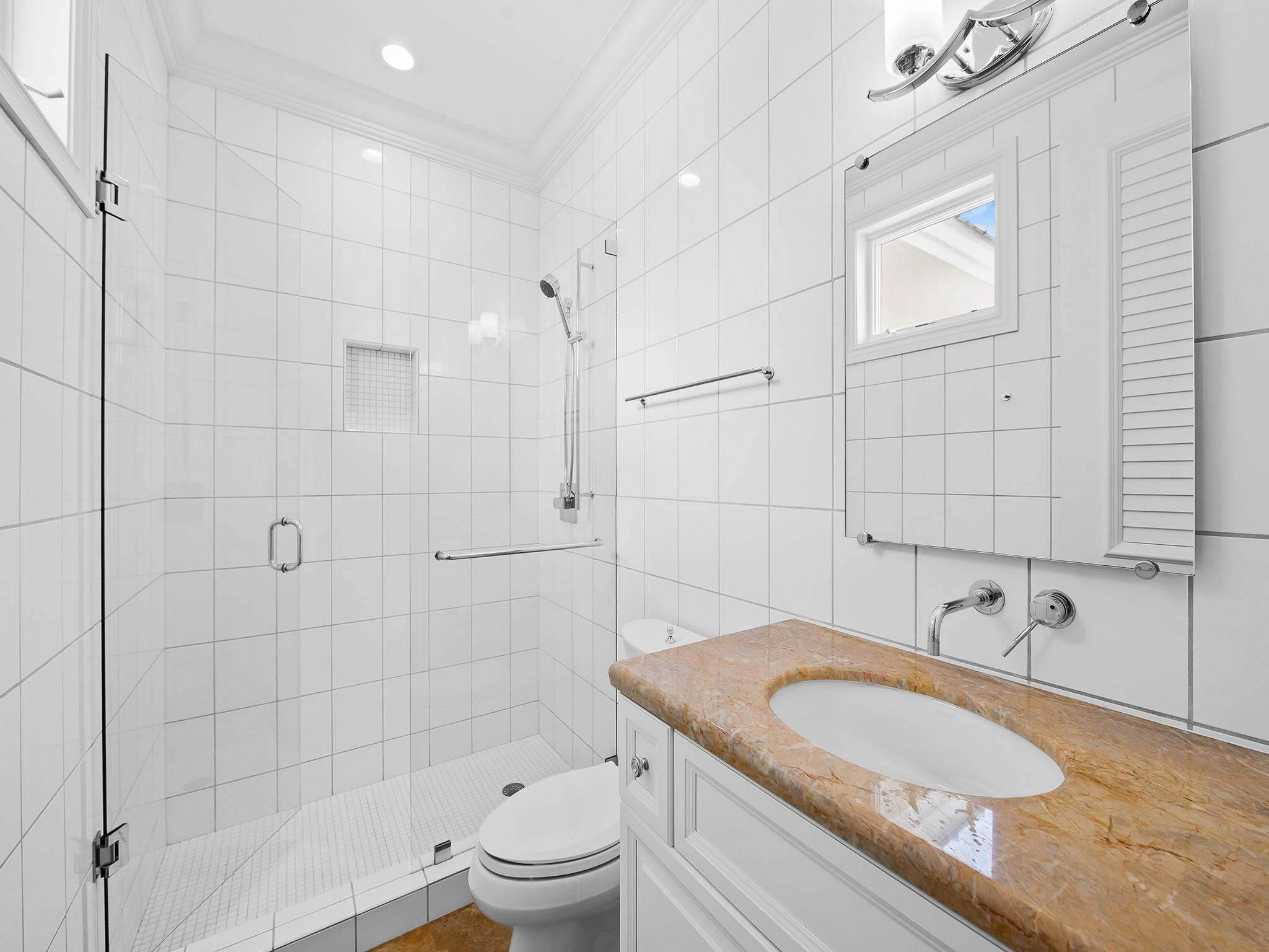 Las Olas Isles - Residential