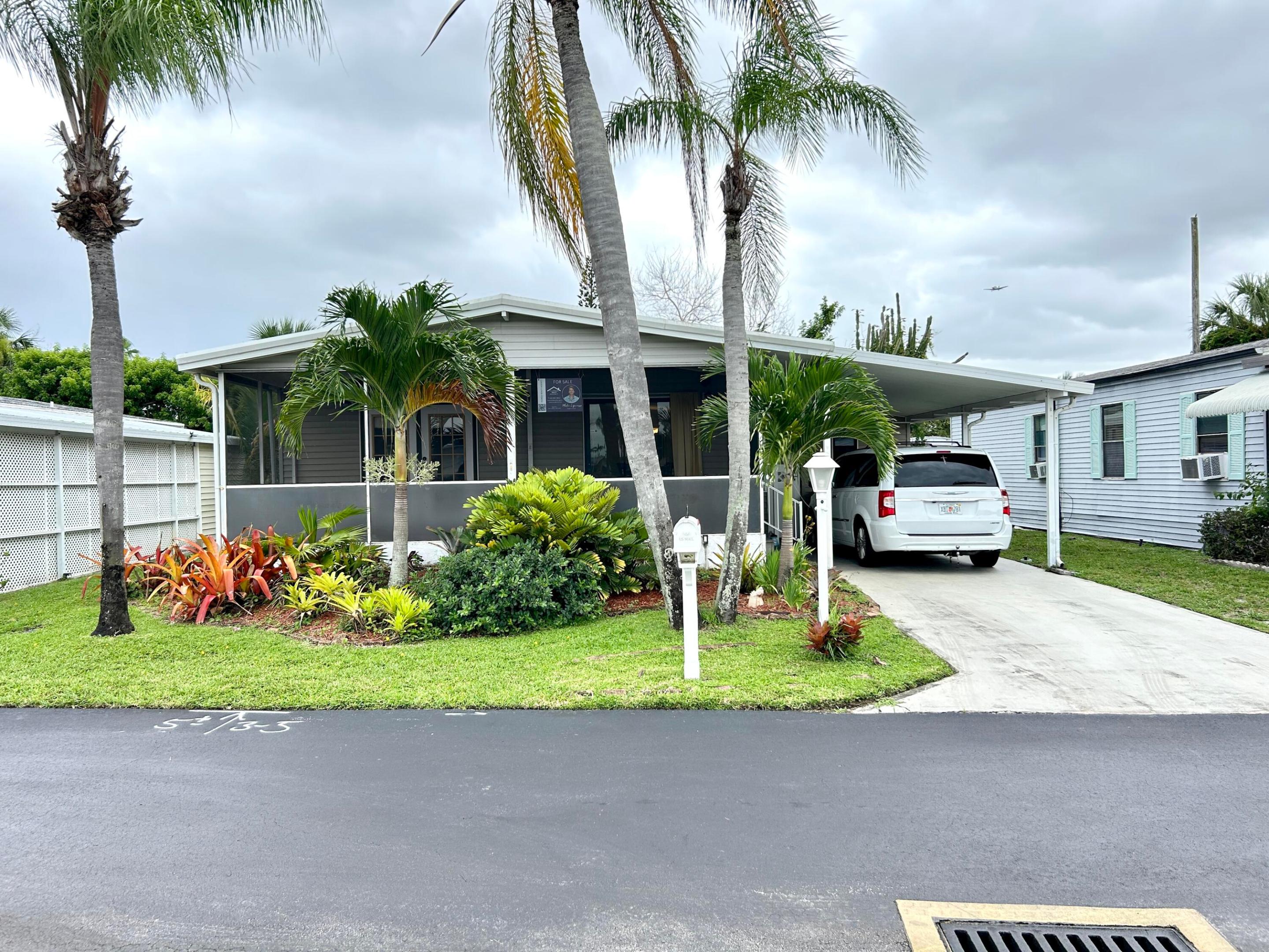 Palm Breeze Club - Residential