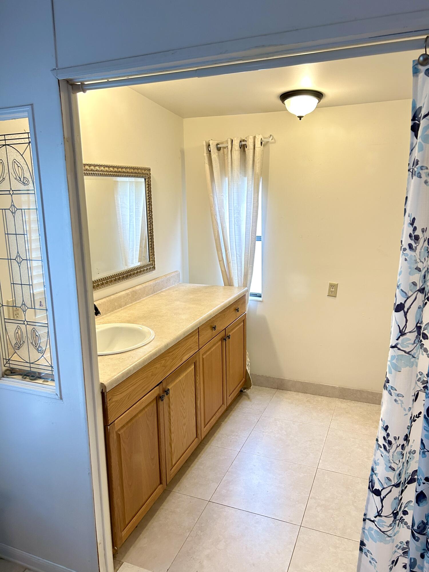 Palm Breeze Club - Residential