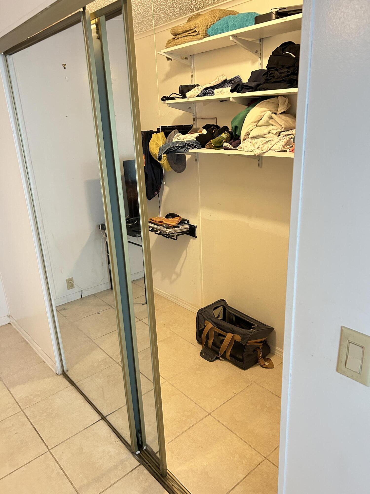 Palm Breeze Club - Residential