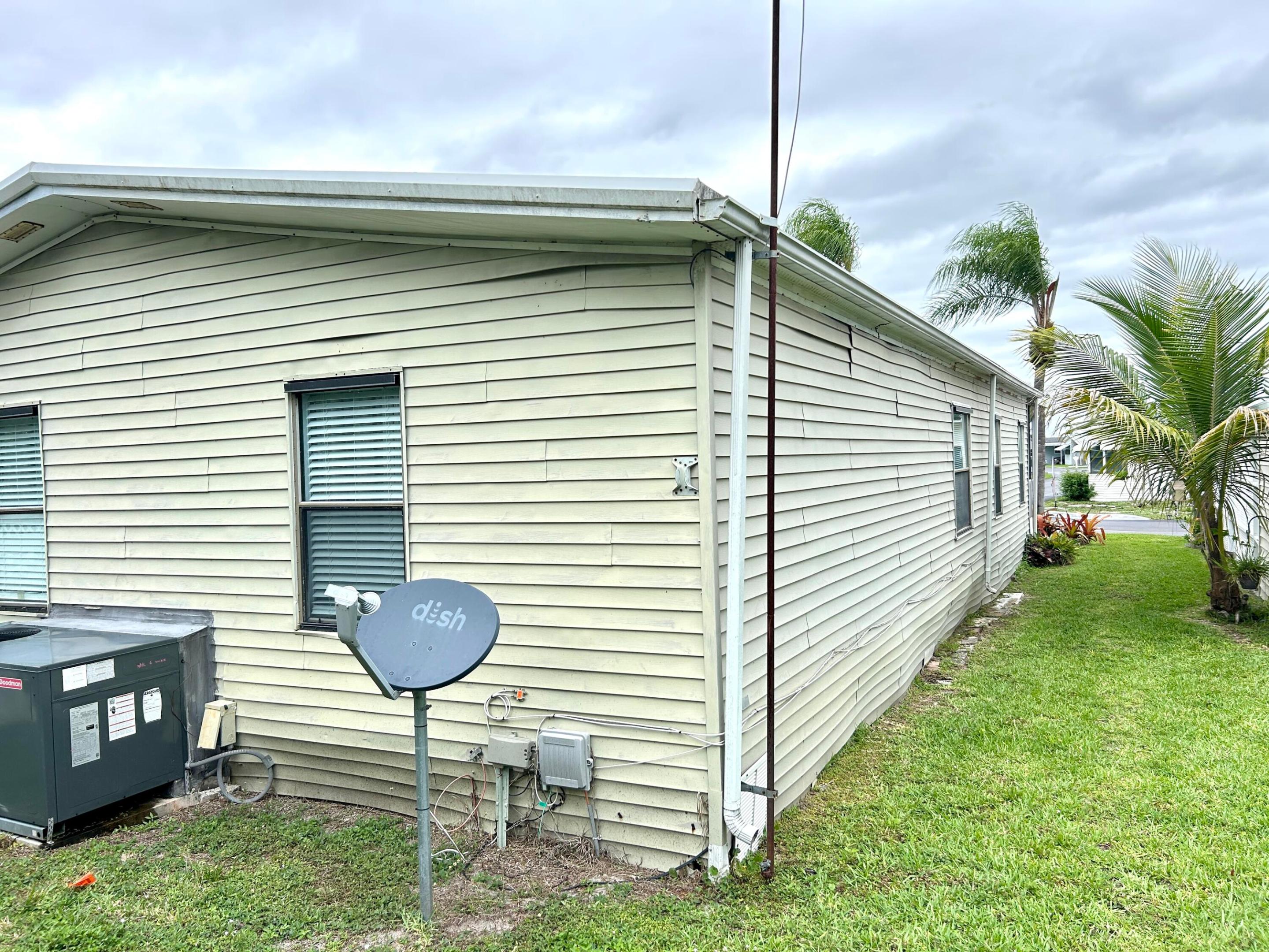 Palm Breeze Club - Residential