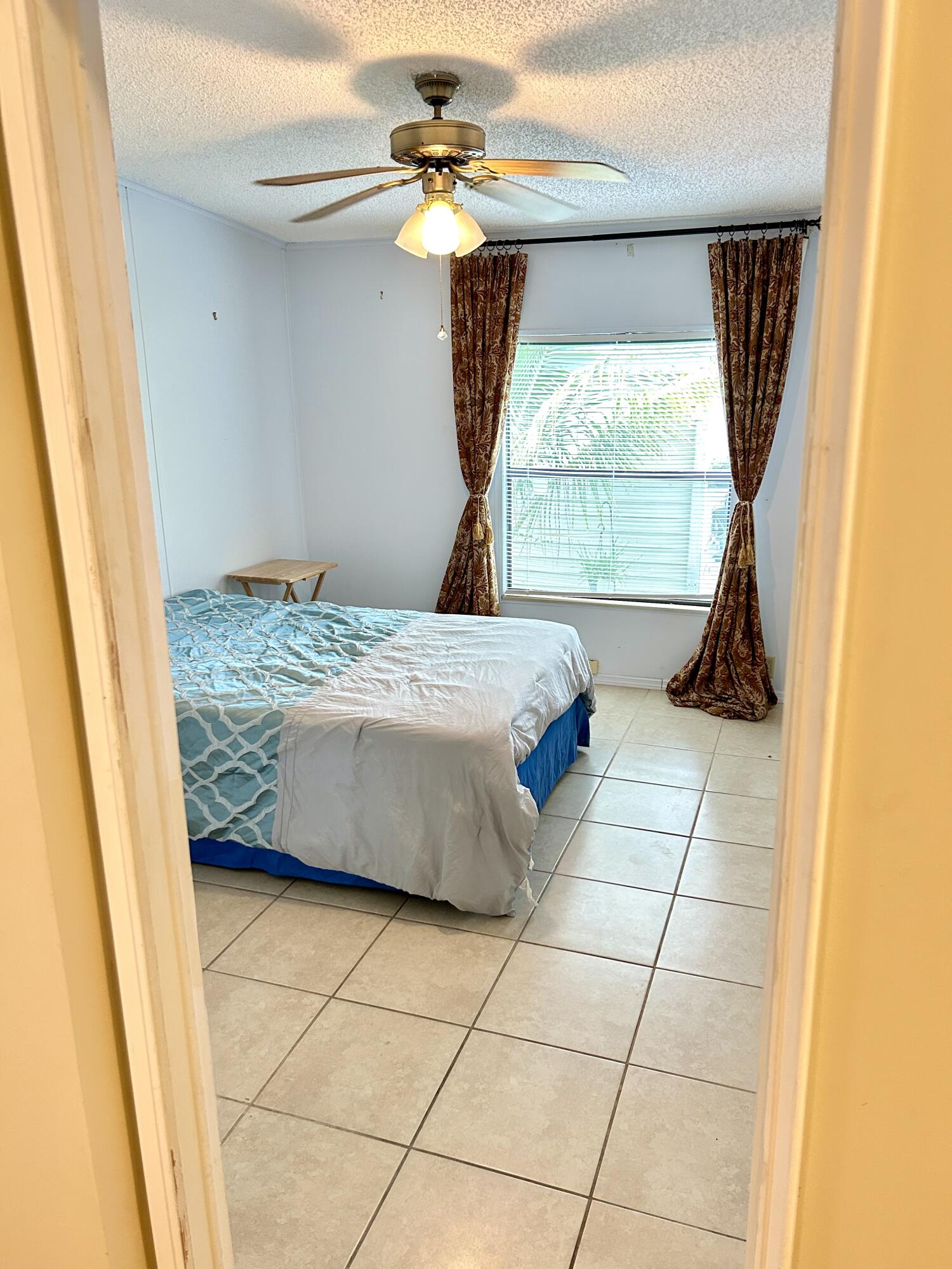 Palm Breeze Club - Residential