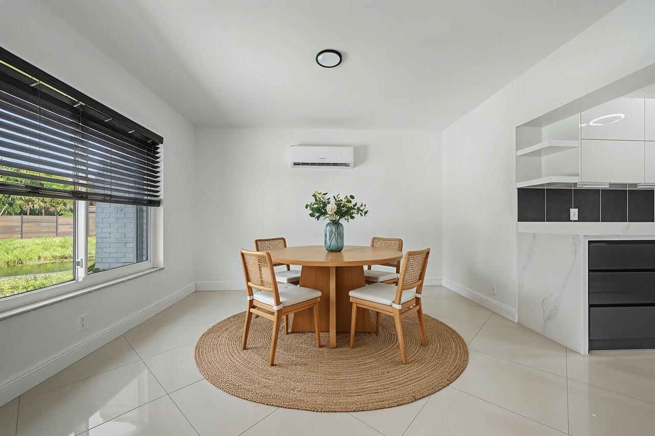 WOODLANDS SEC FIVE - Residential