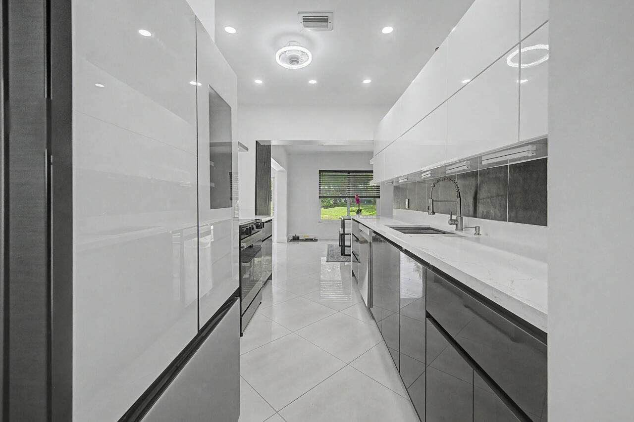 WOODLANDS SEC FIVE - Residential