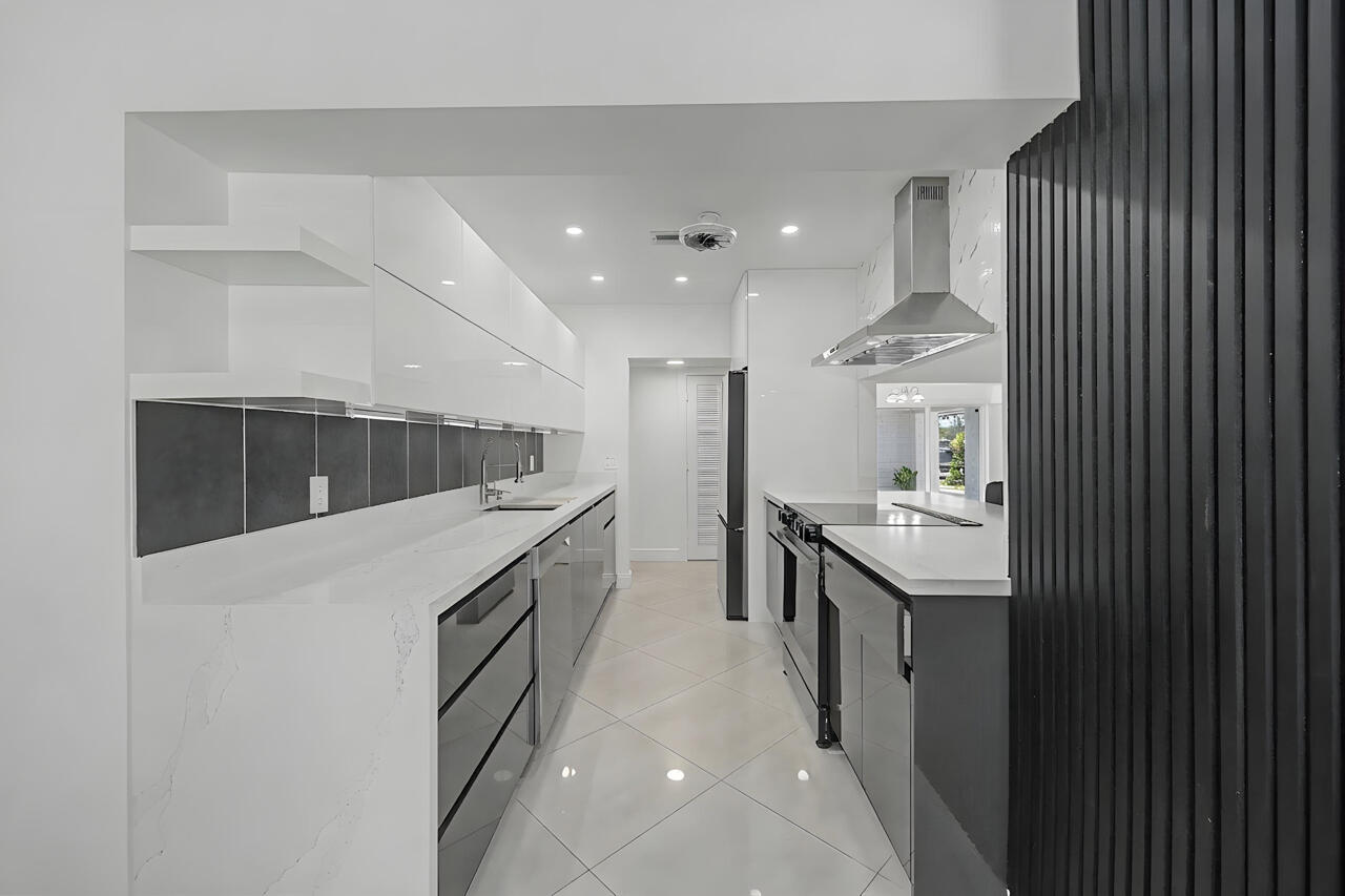 WOODLANDS SEC FIVE - Residential