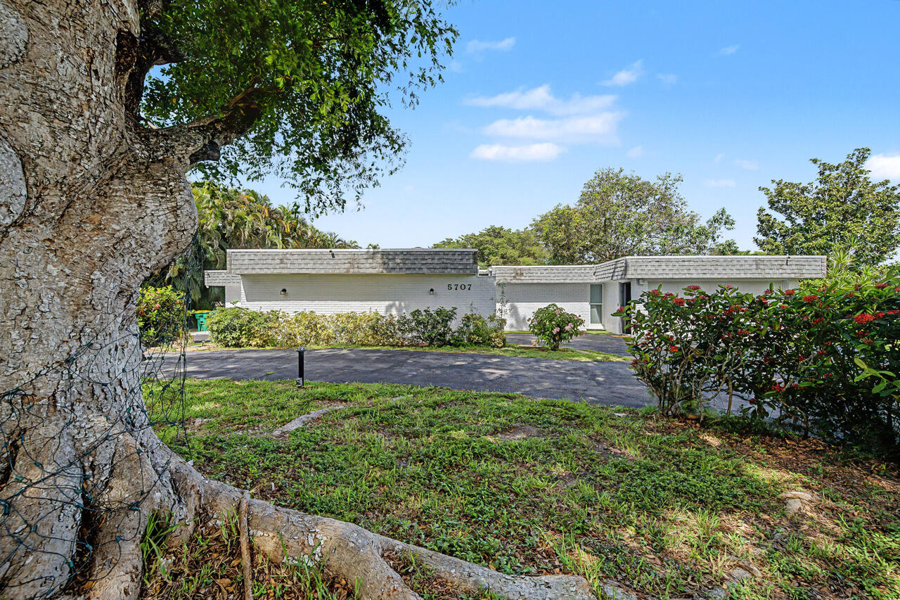WOODLANDS SEC FIVE - Residential