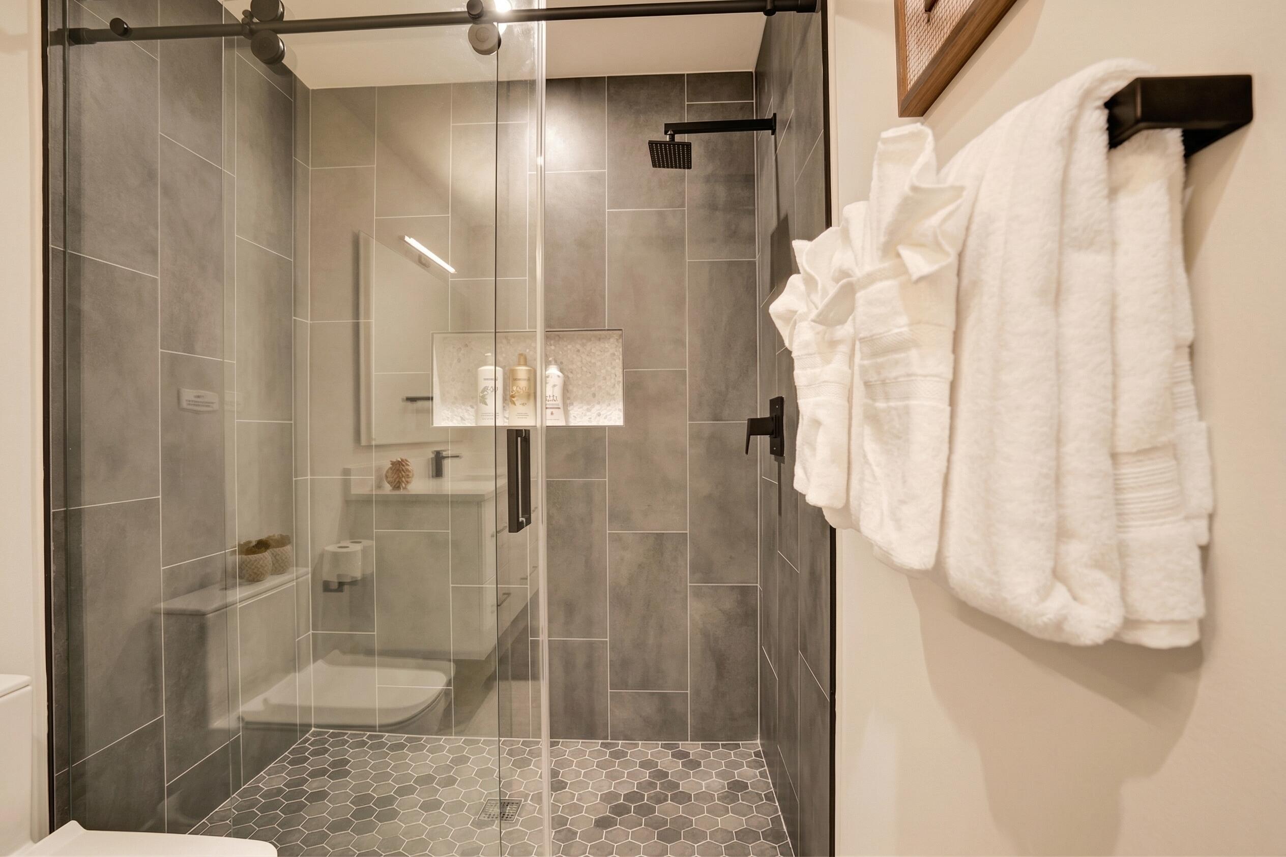 Beverly Heights 1-30 B - Residential Lease