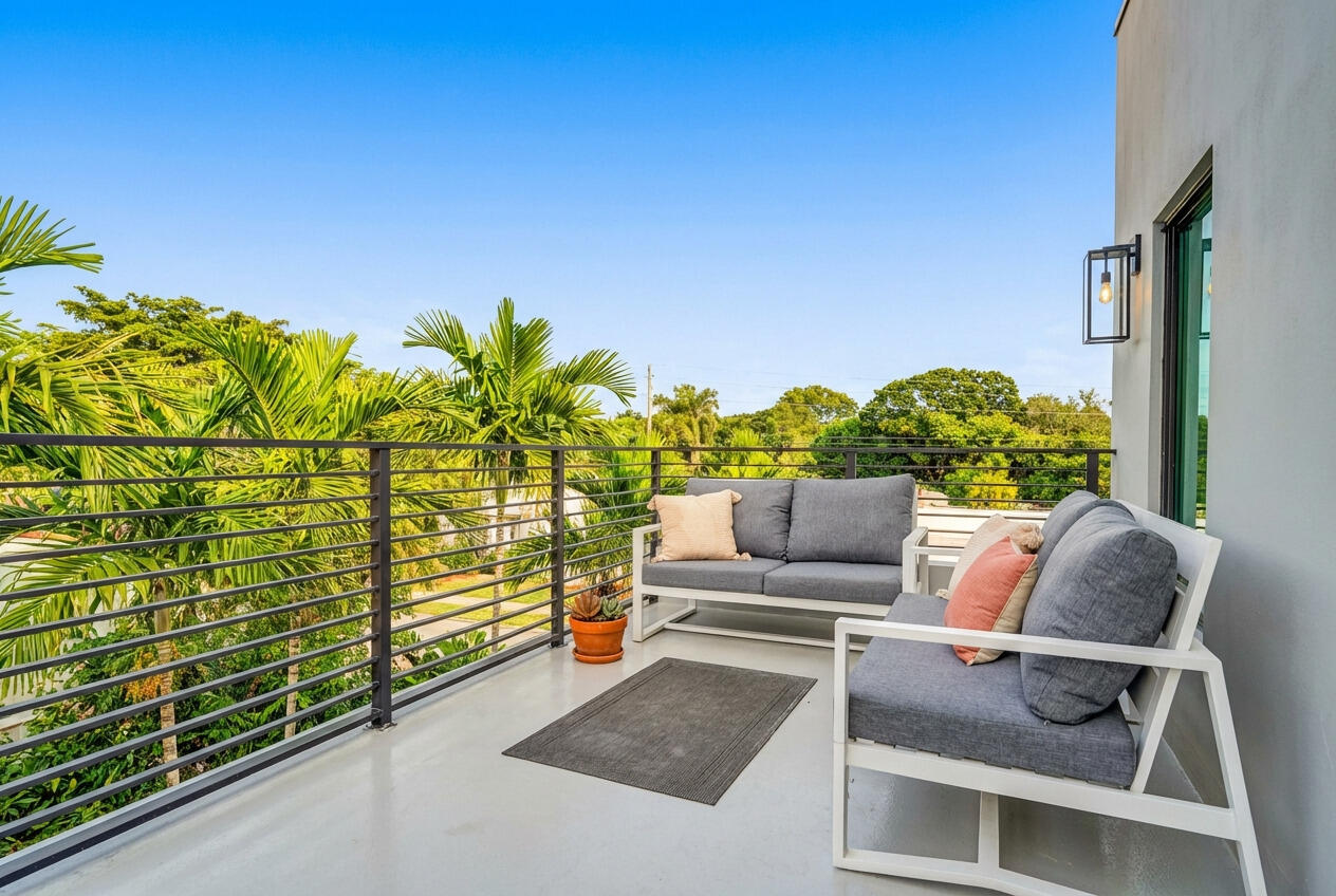 Beverly Heights 1-30 B - Residential Lease