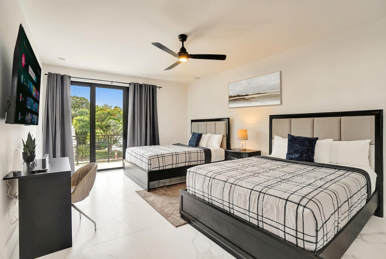 Beverly Heights 1-30 B - Residential Lease